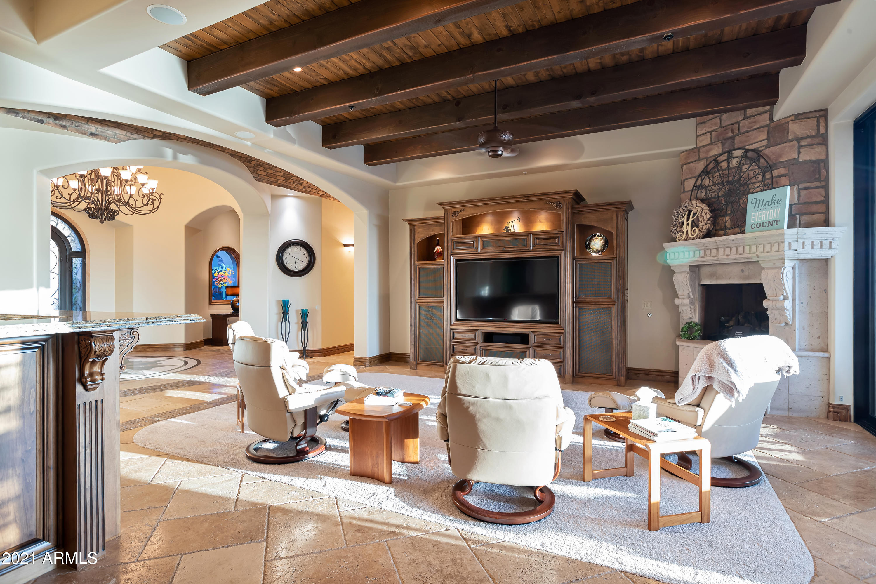 DIAMOND POINT AT LAS SENDAS MOUNTAIN - Residential