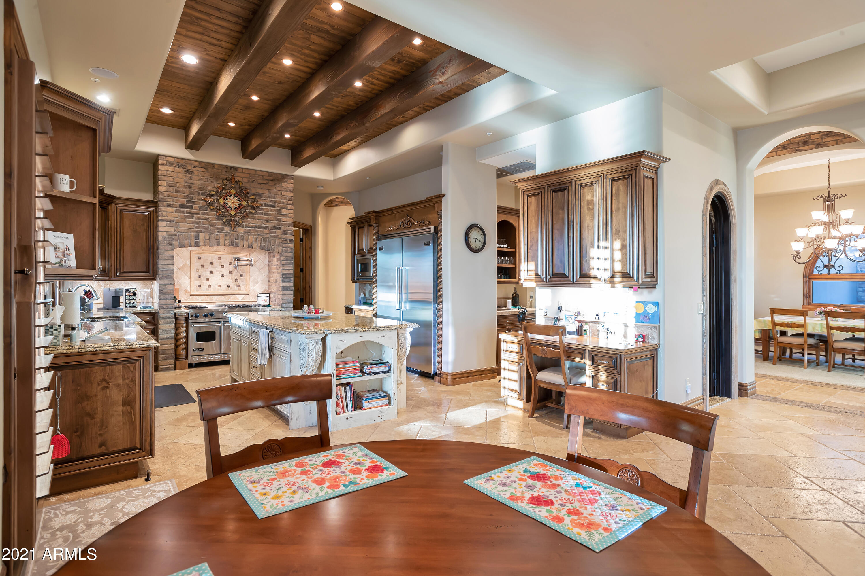 DIAMOND POINT AT LAS SENDAS MOUNTAIN - Residential