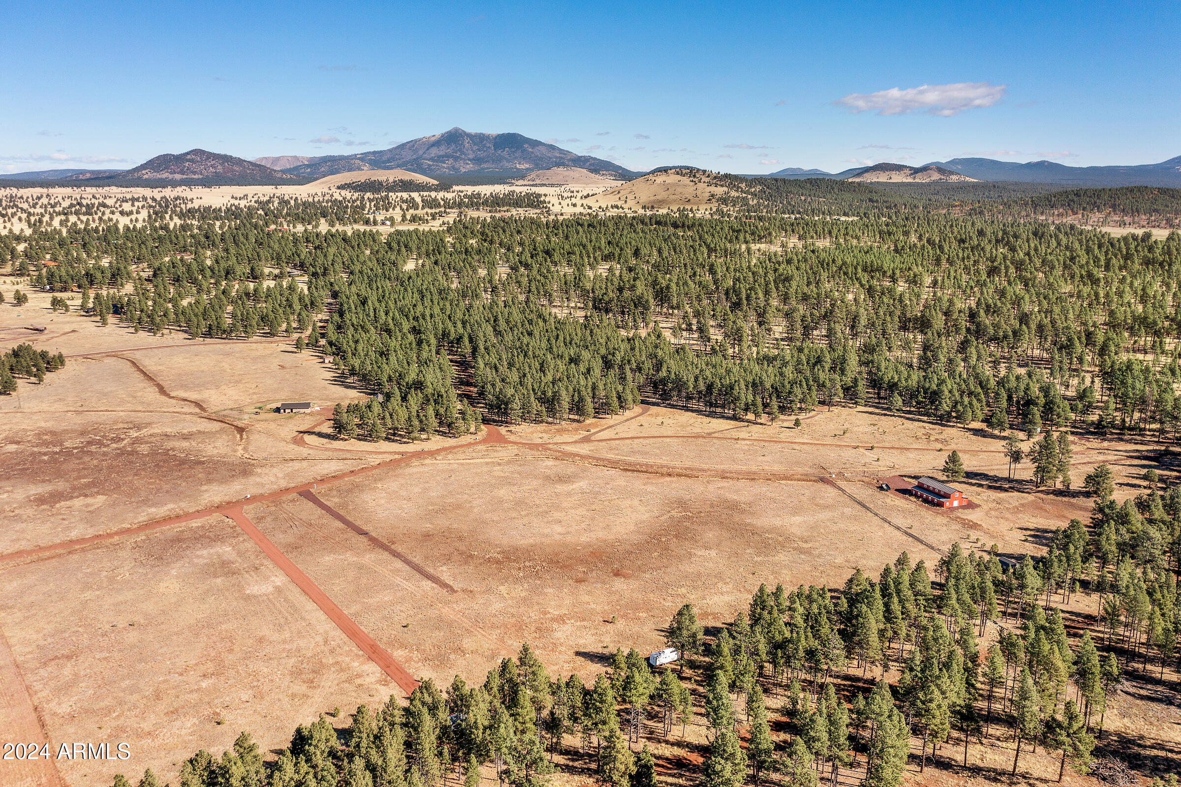 FORREST MEADOWS - Land