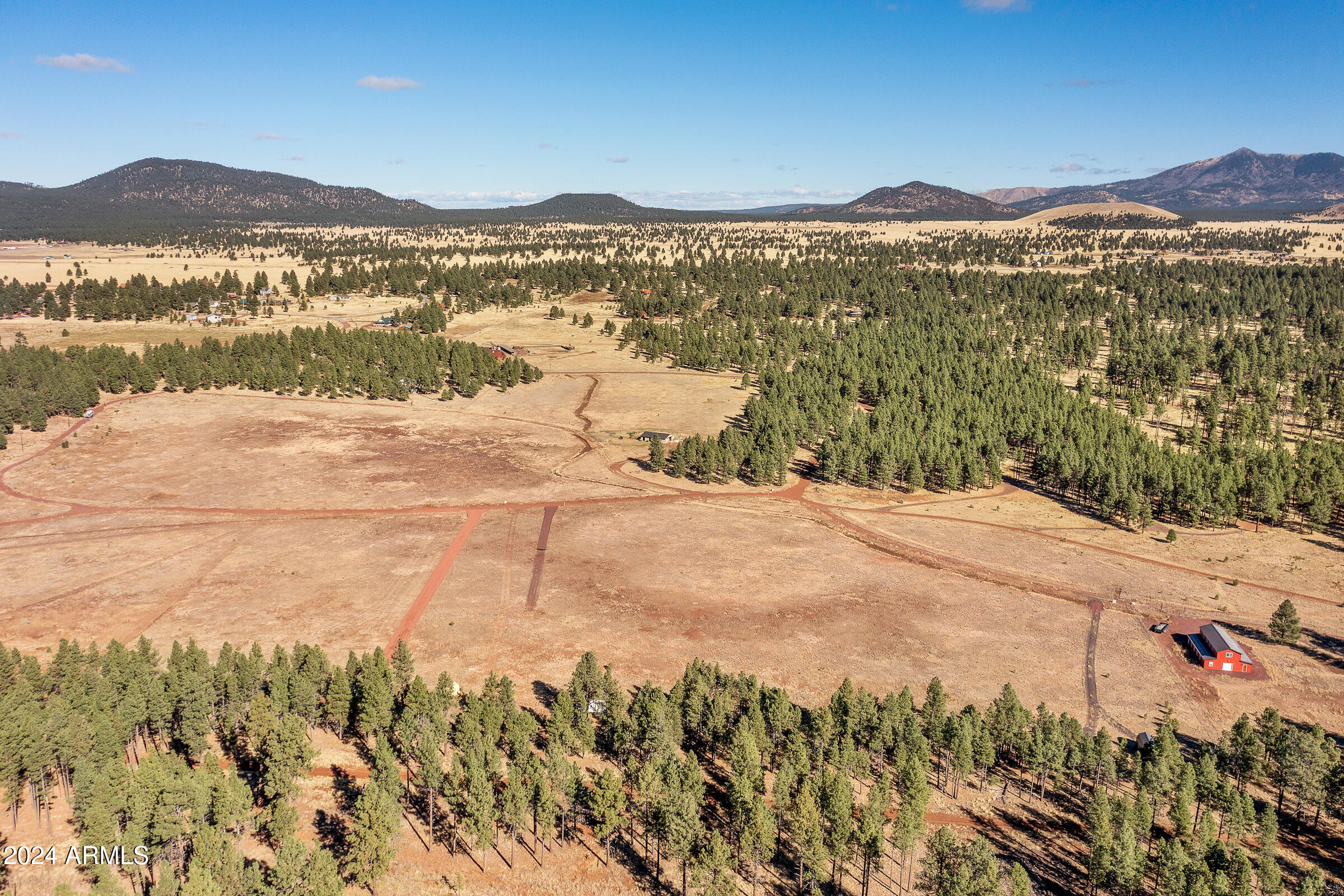 FORREST MEADOWS - Land