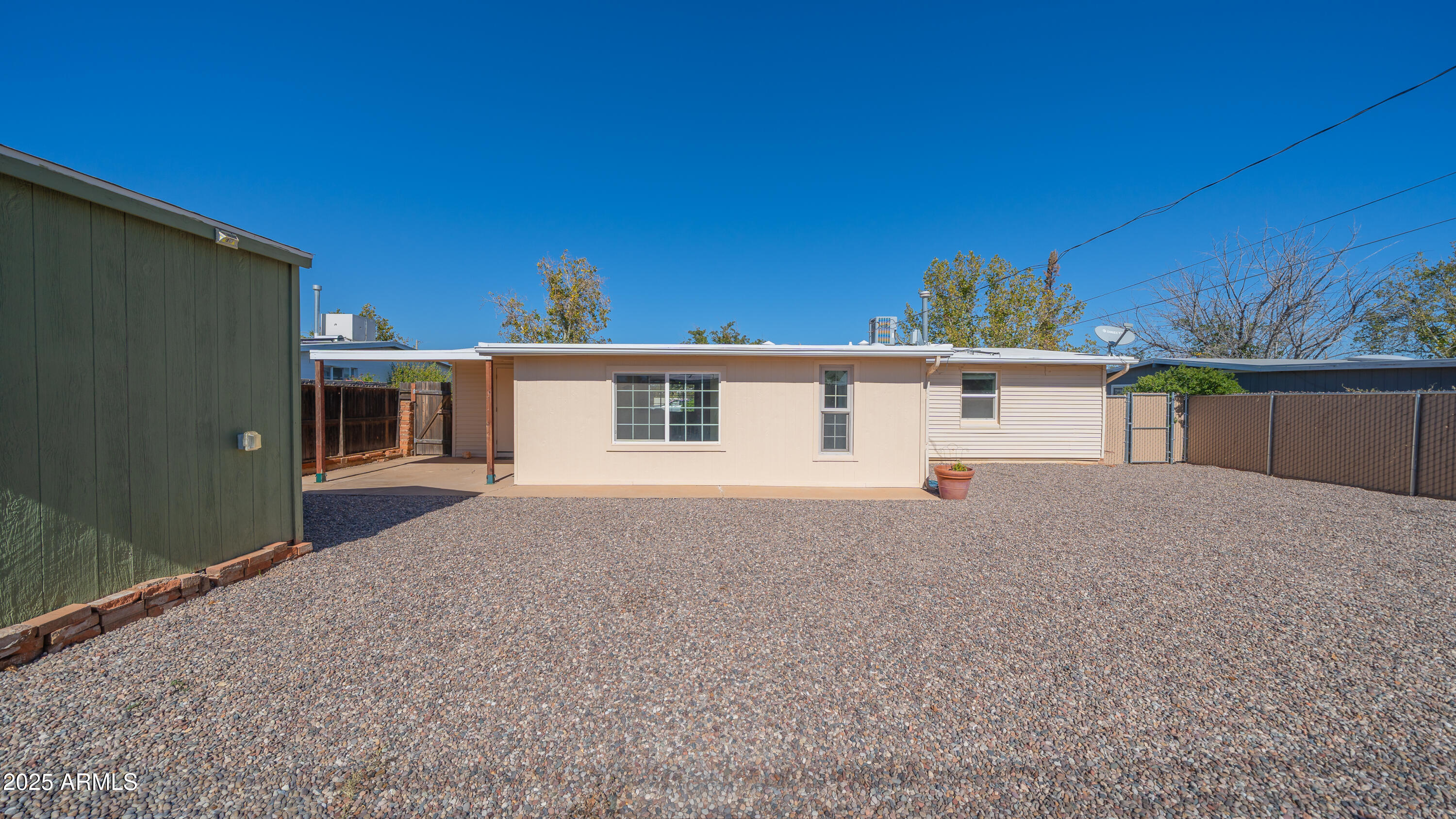 GARDEN CANYON 2 - Residential