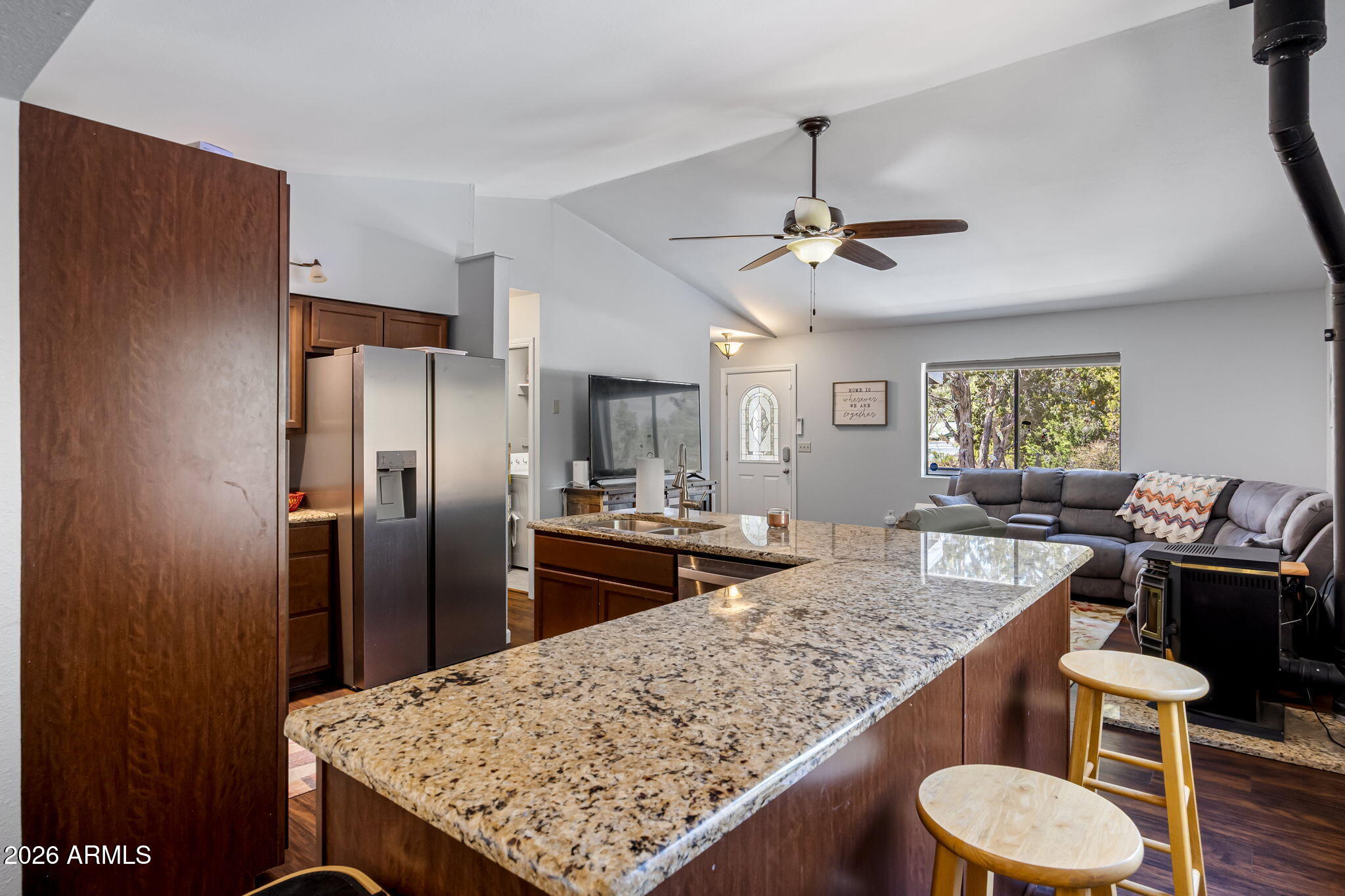 RIM VIEW - Residential