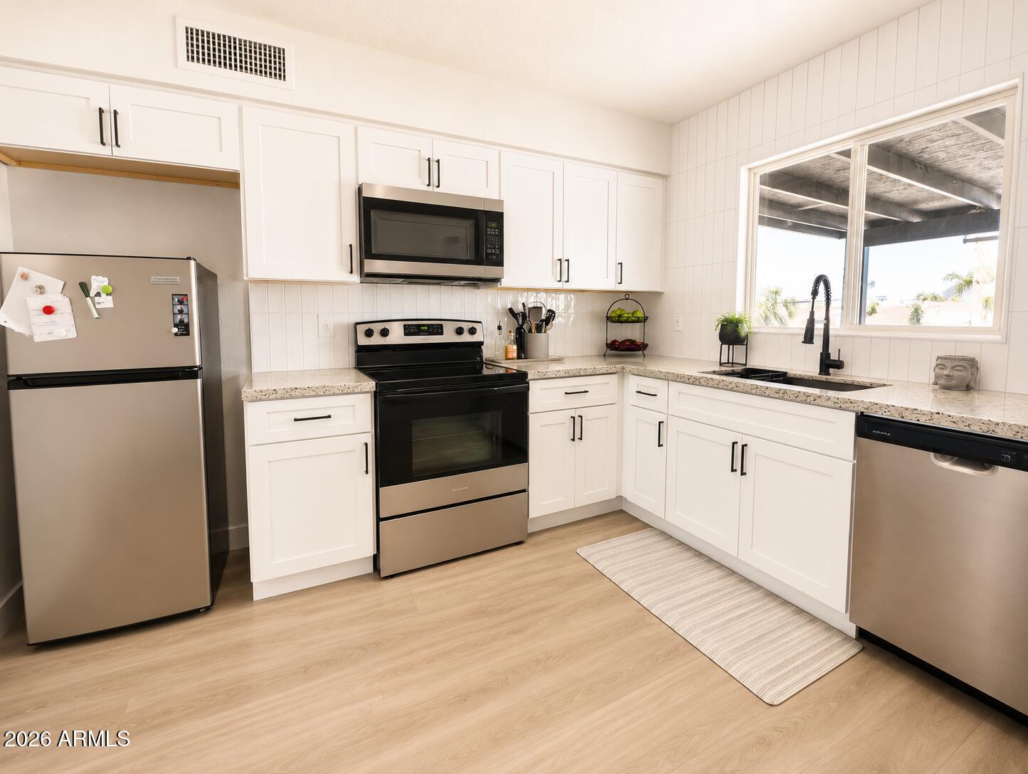 DEER VALLEY VILLAGE UNIT 3 - Residential