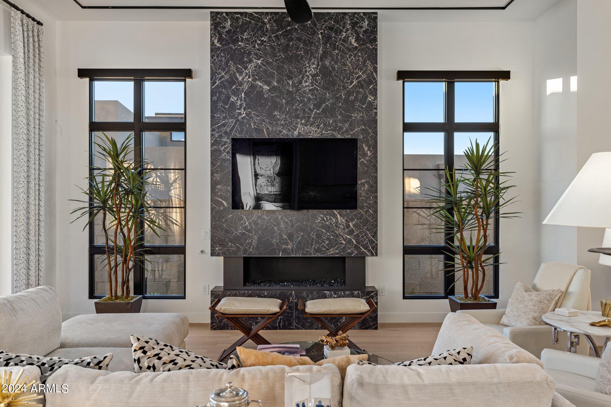 DESERT MOUNTAIN - Residential