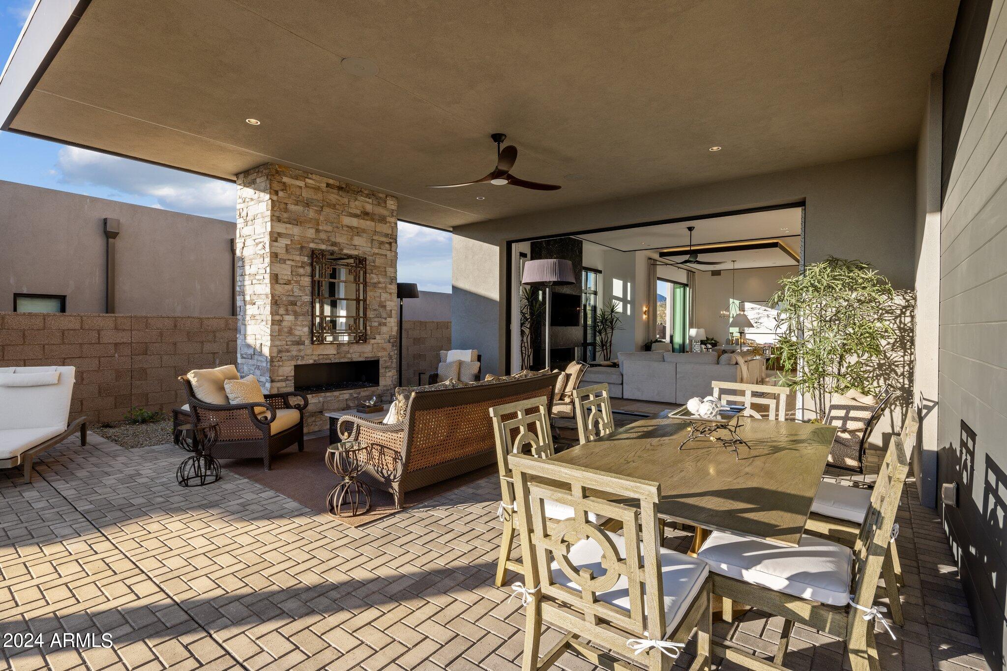 DESERT MOUNTAIN - Residential