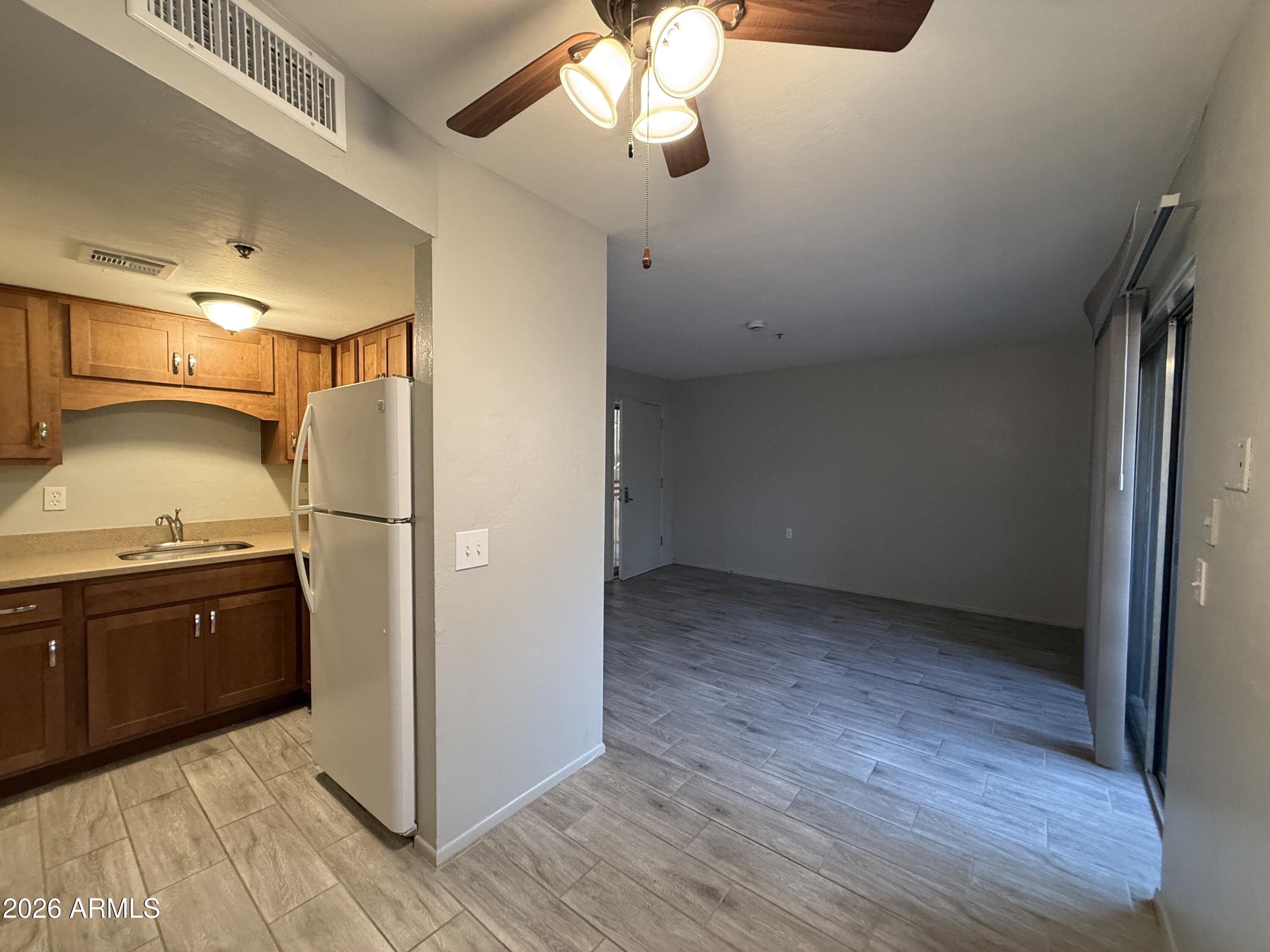 SPRINGS CONDOMINIUM - Residential