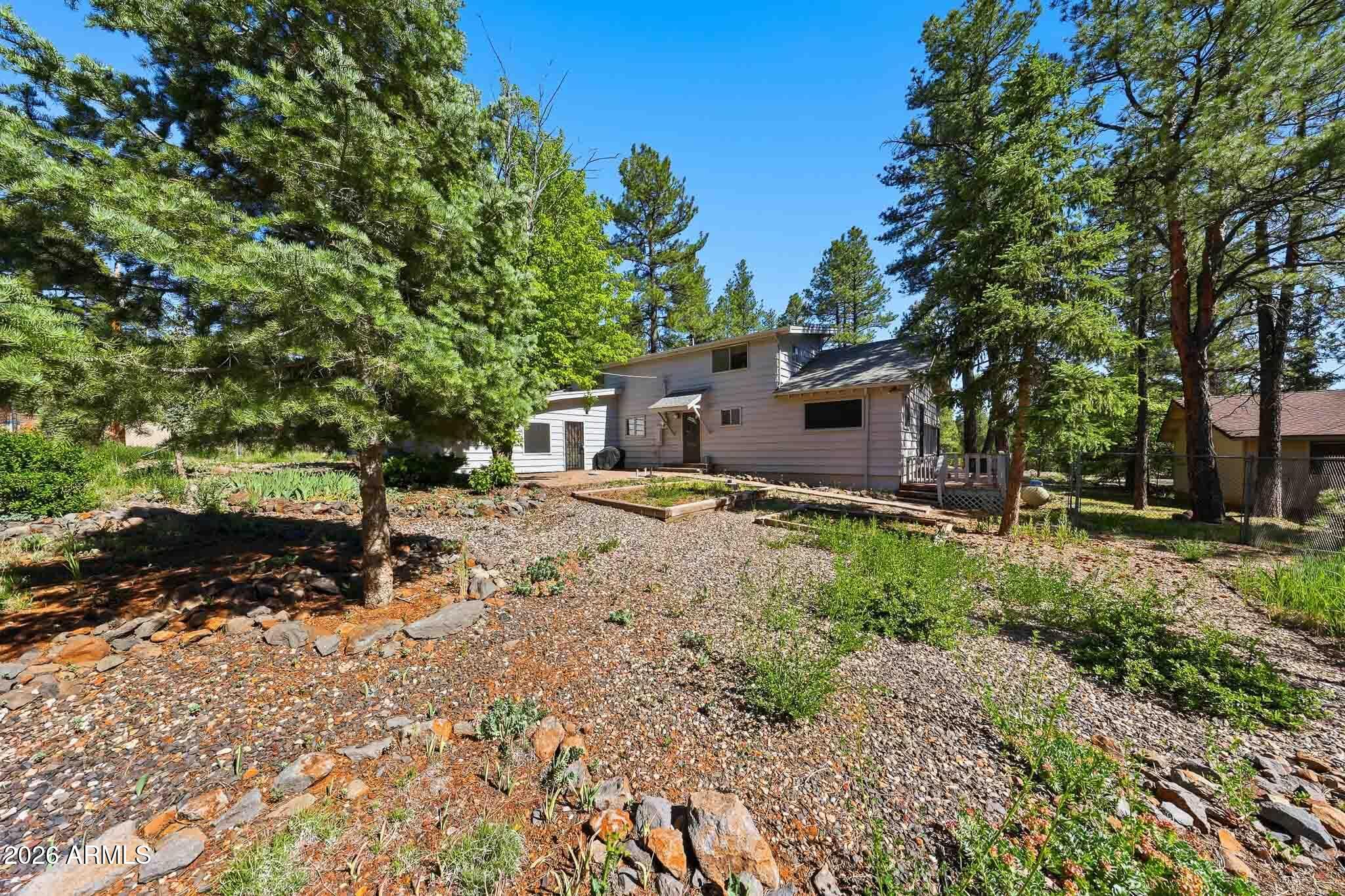 PINEWOOD 1 - Residential