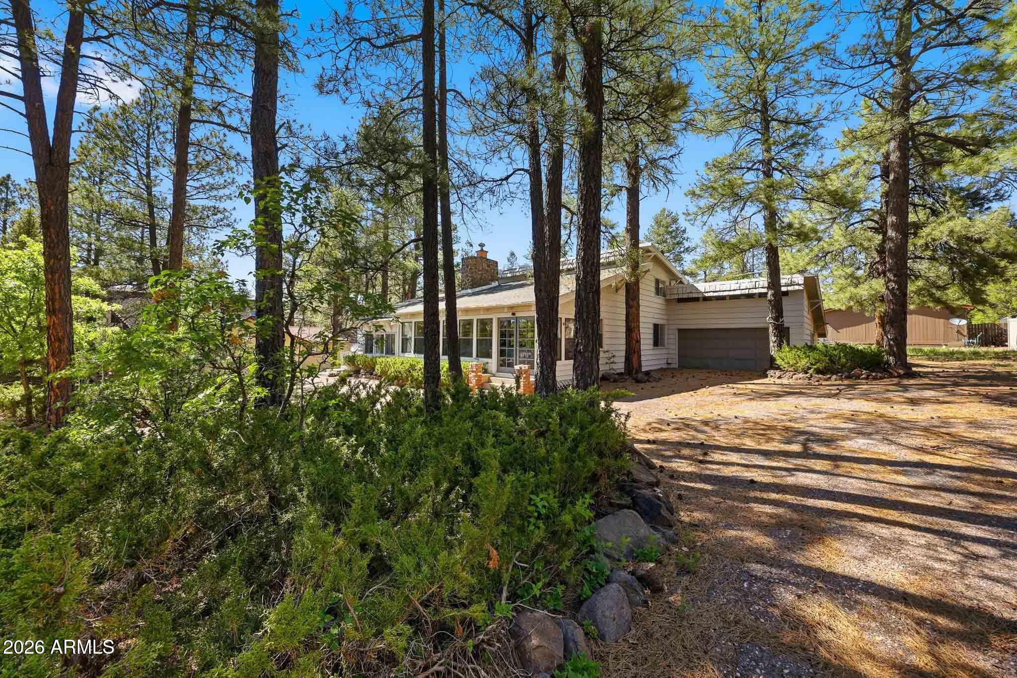 PINEWOOD 1 - Residential