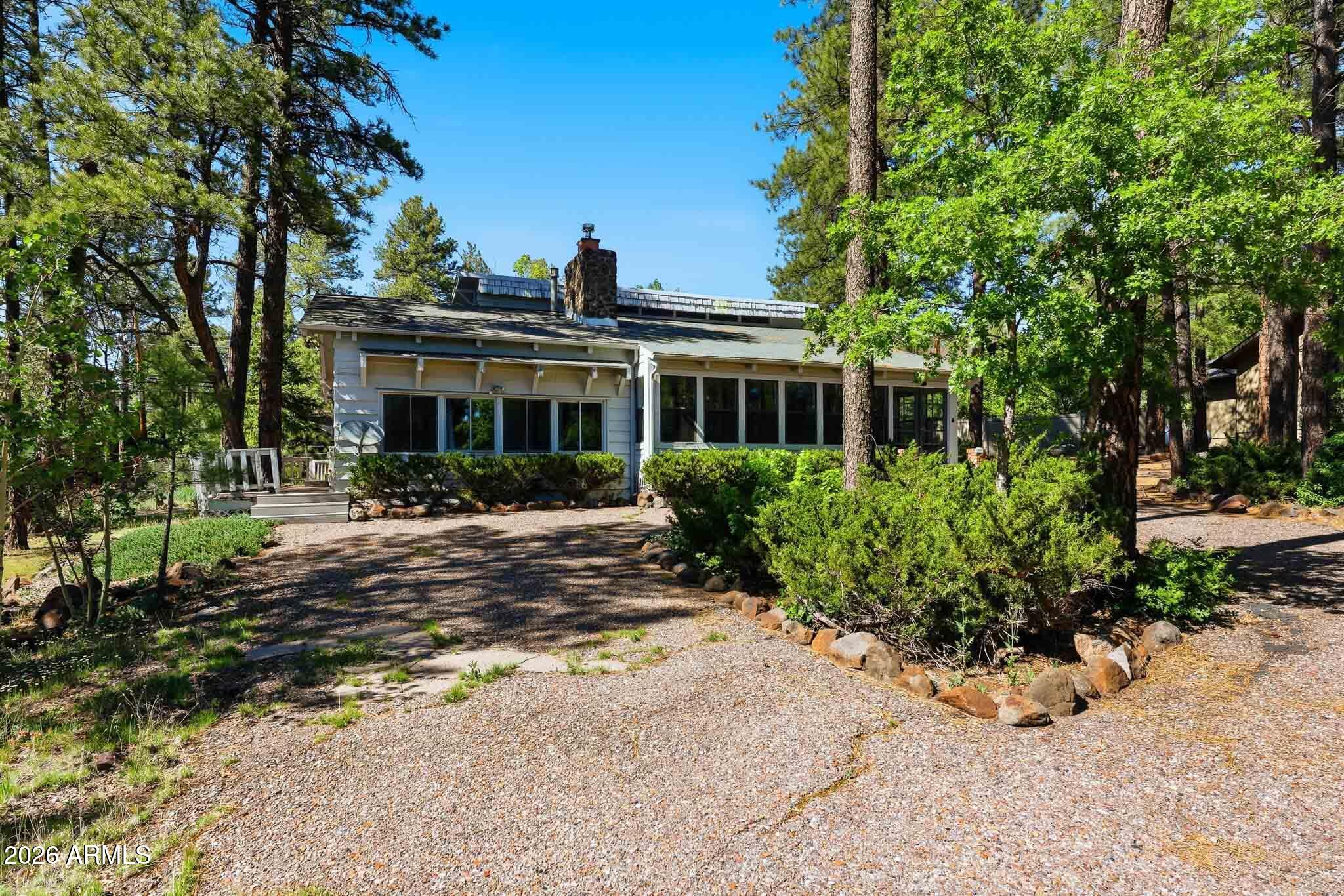 PINEWOOD 1 - Residential