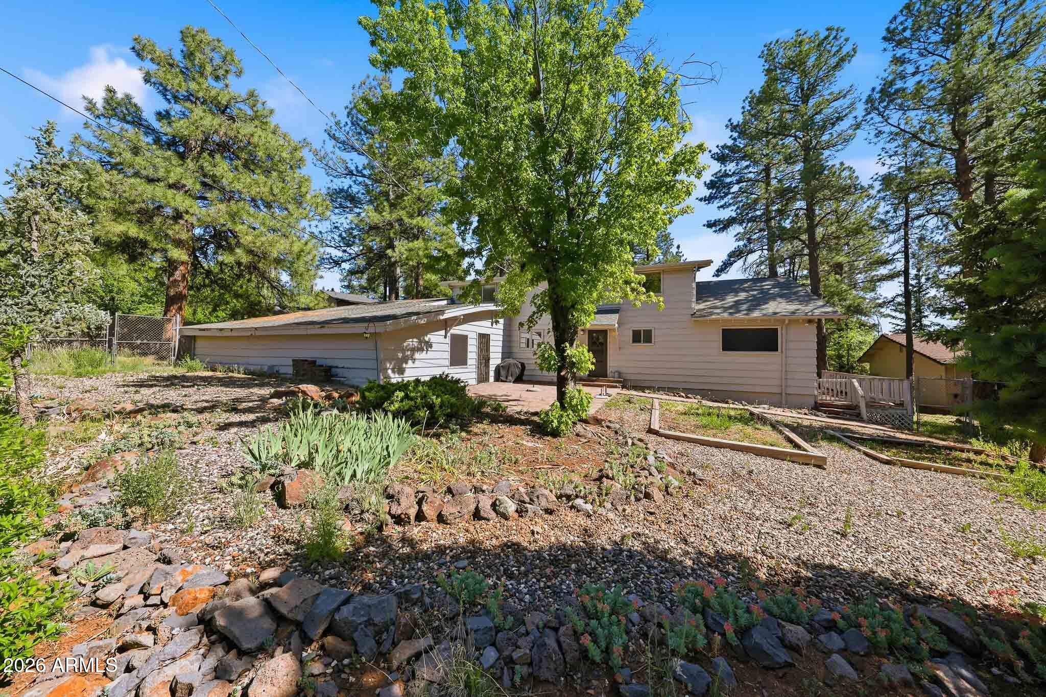 PINEWOOD 1 - Residential