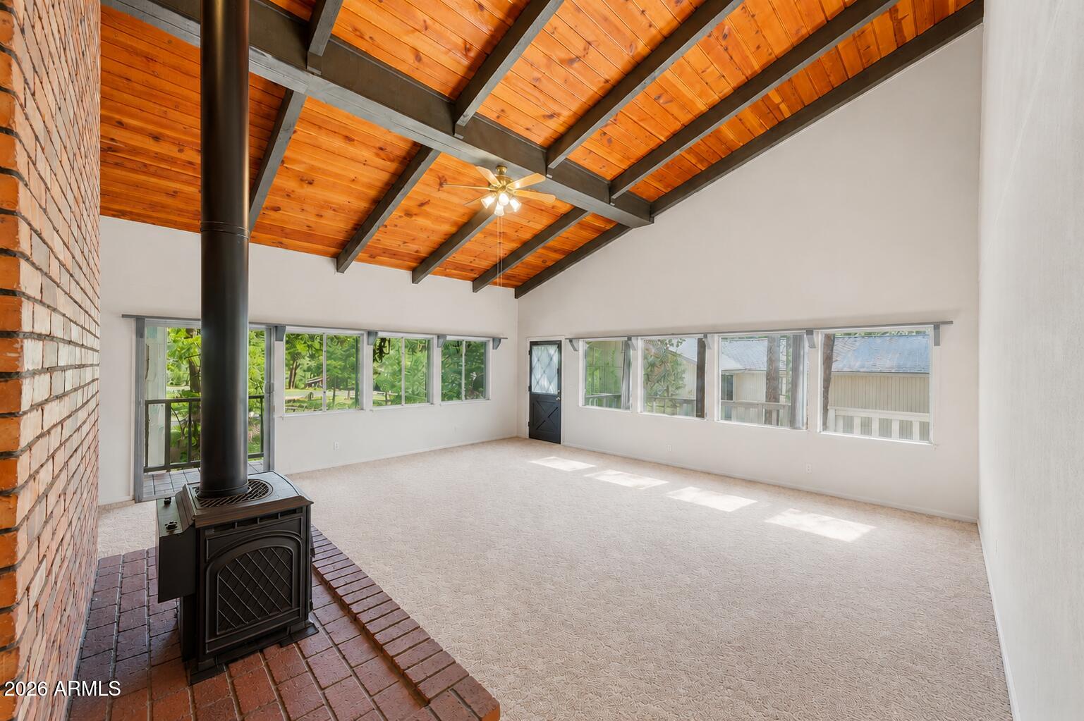 PINEWOOD 1 - Residential