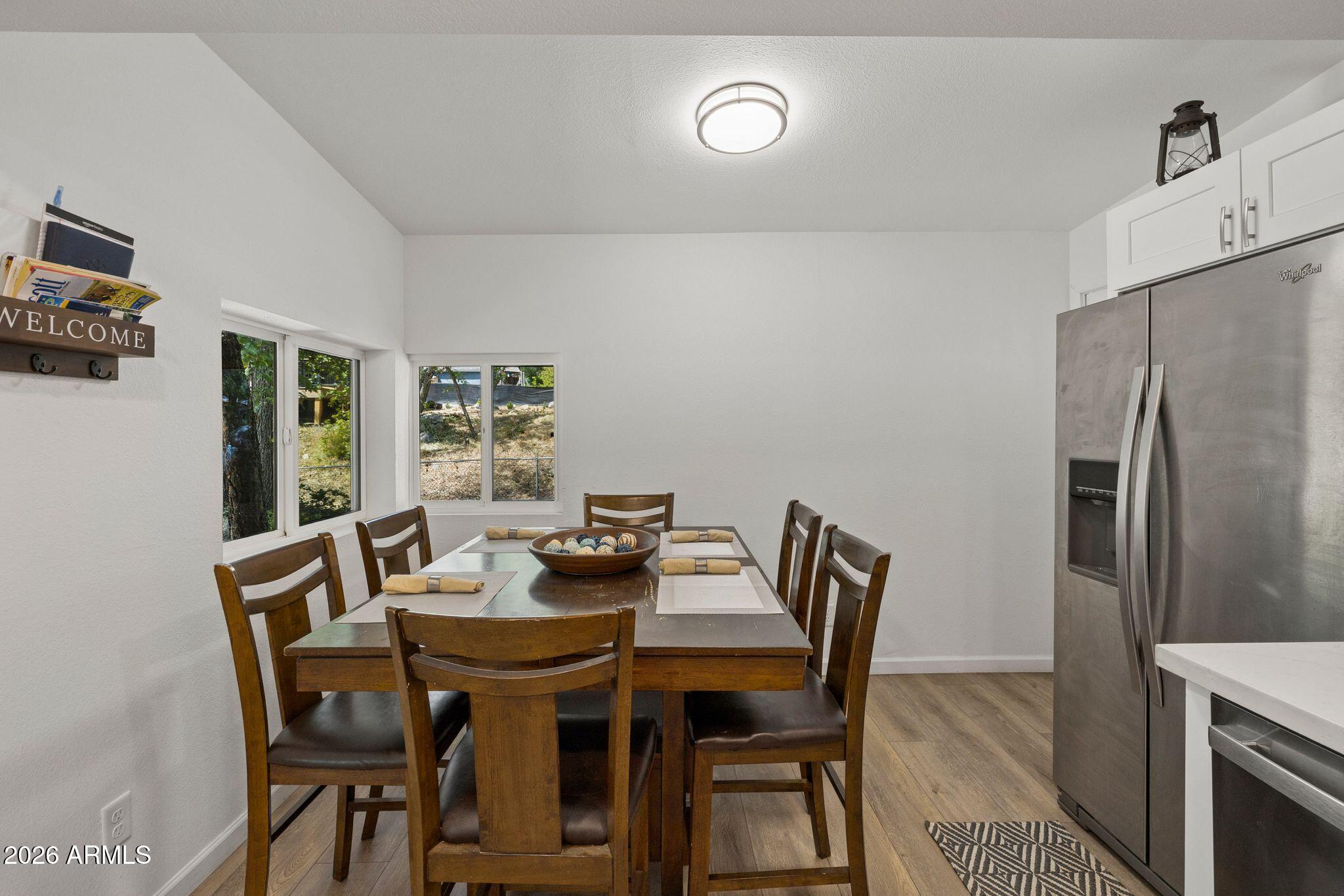 INDIAN CREEK - Residential