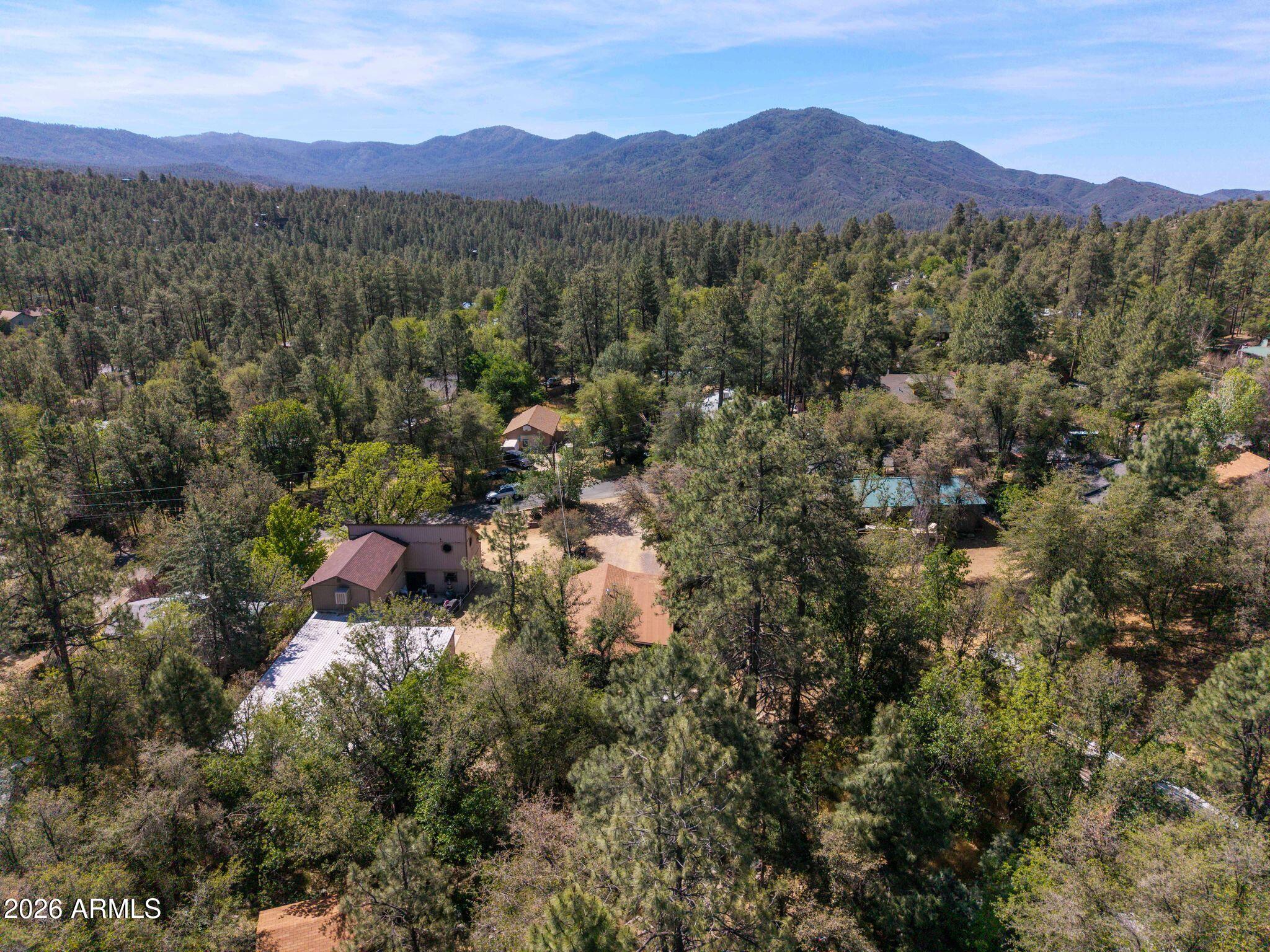 INDIAN CREEK - Residential