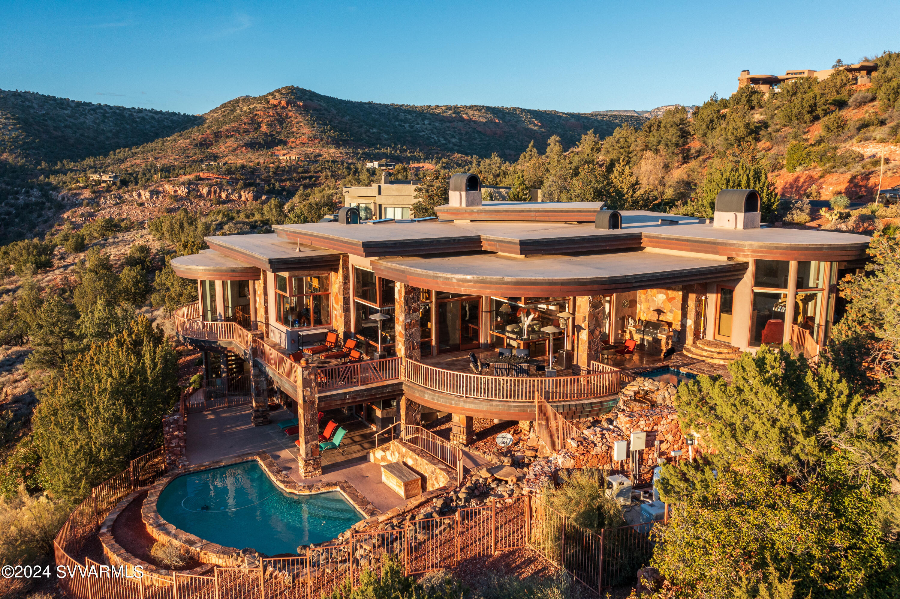 Back-O-Beyond Ran - Residential