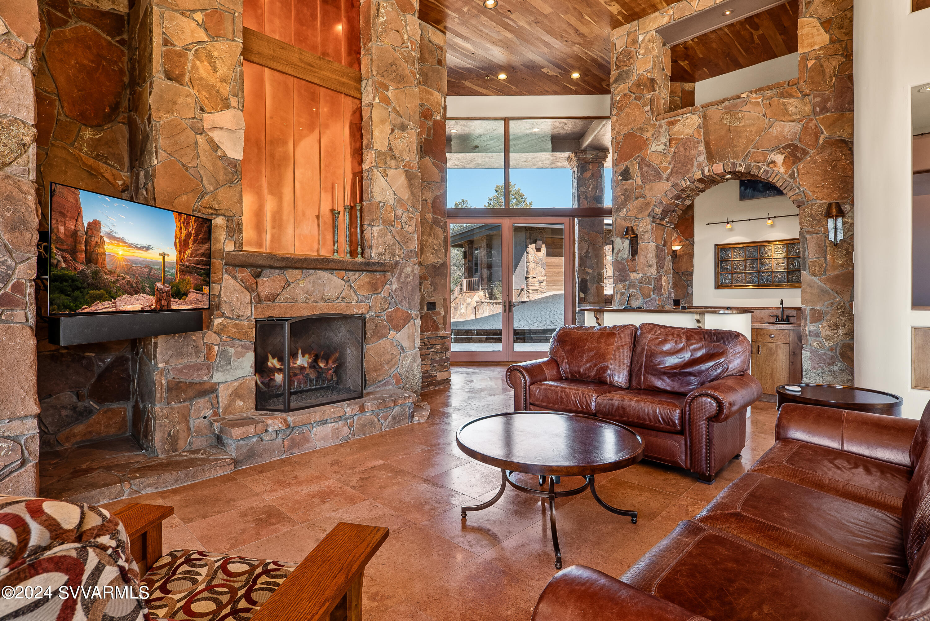 Back-O-Beyond Ran - Residential