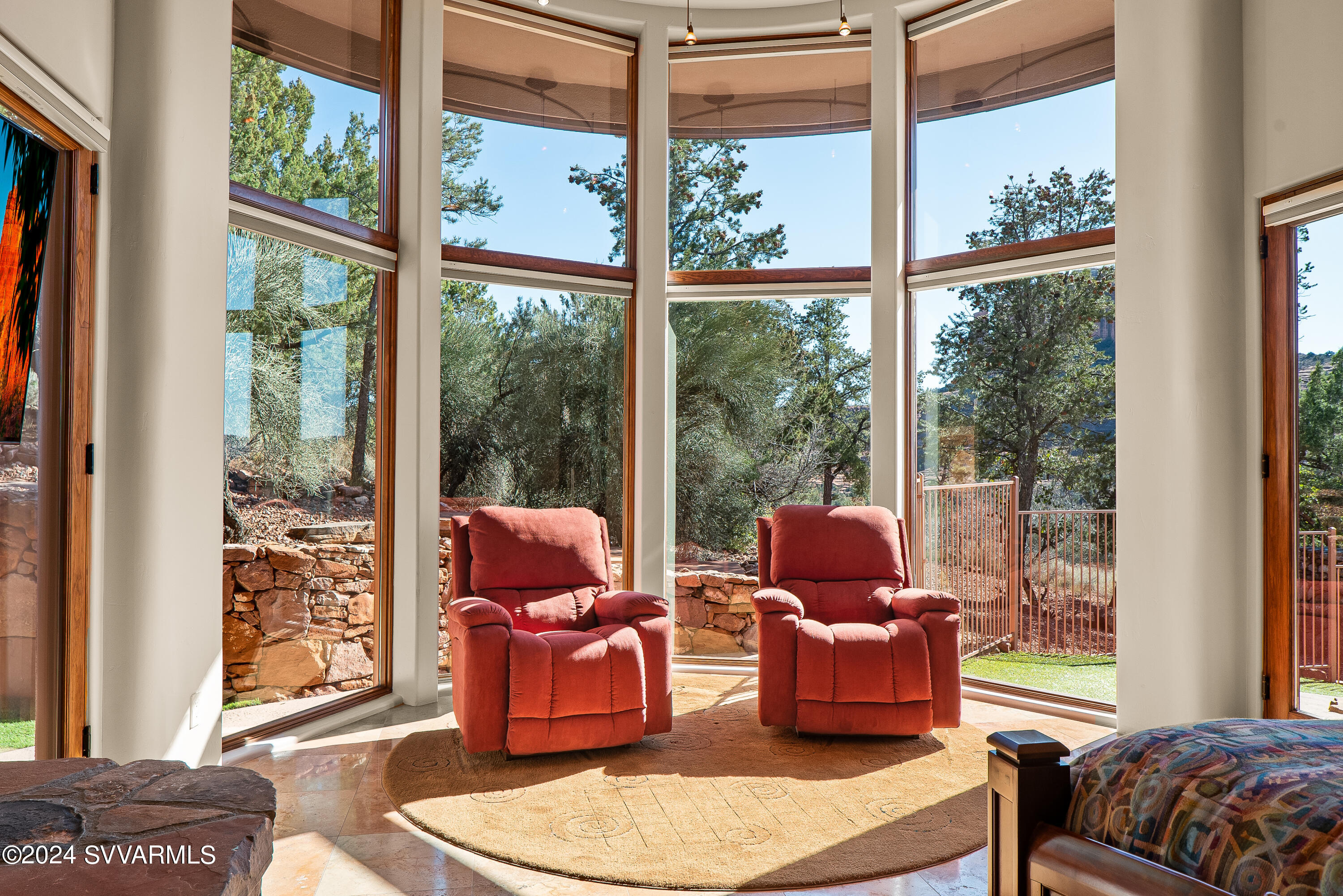 Back-O-Beyond Ran - Residential