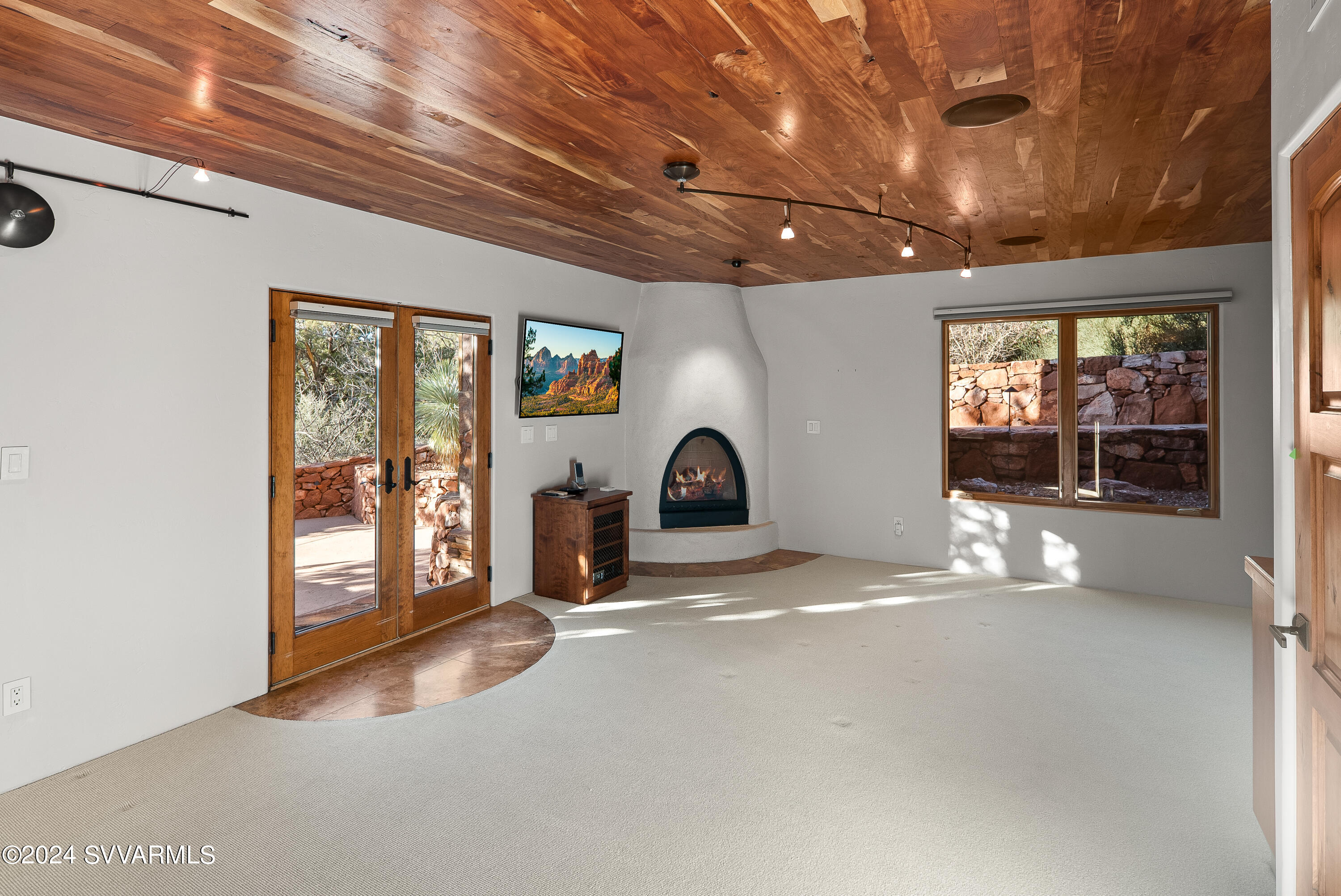 Back-O-Beyond Ran - Residential