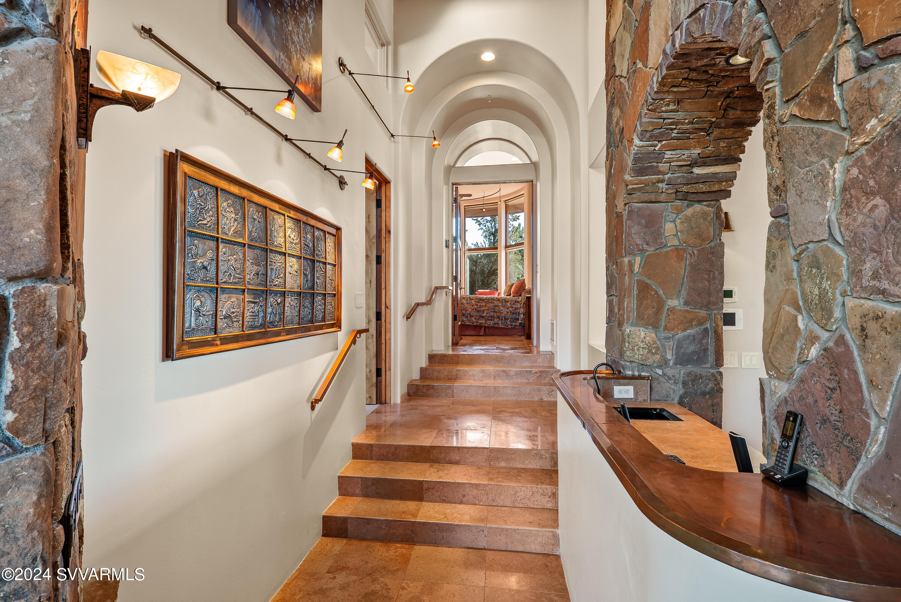 Back-O-Beyond Ran - Residential