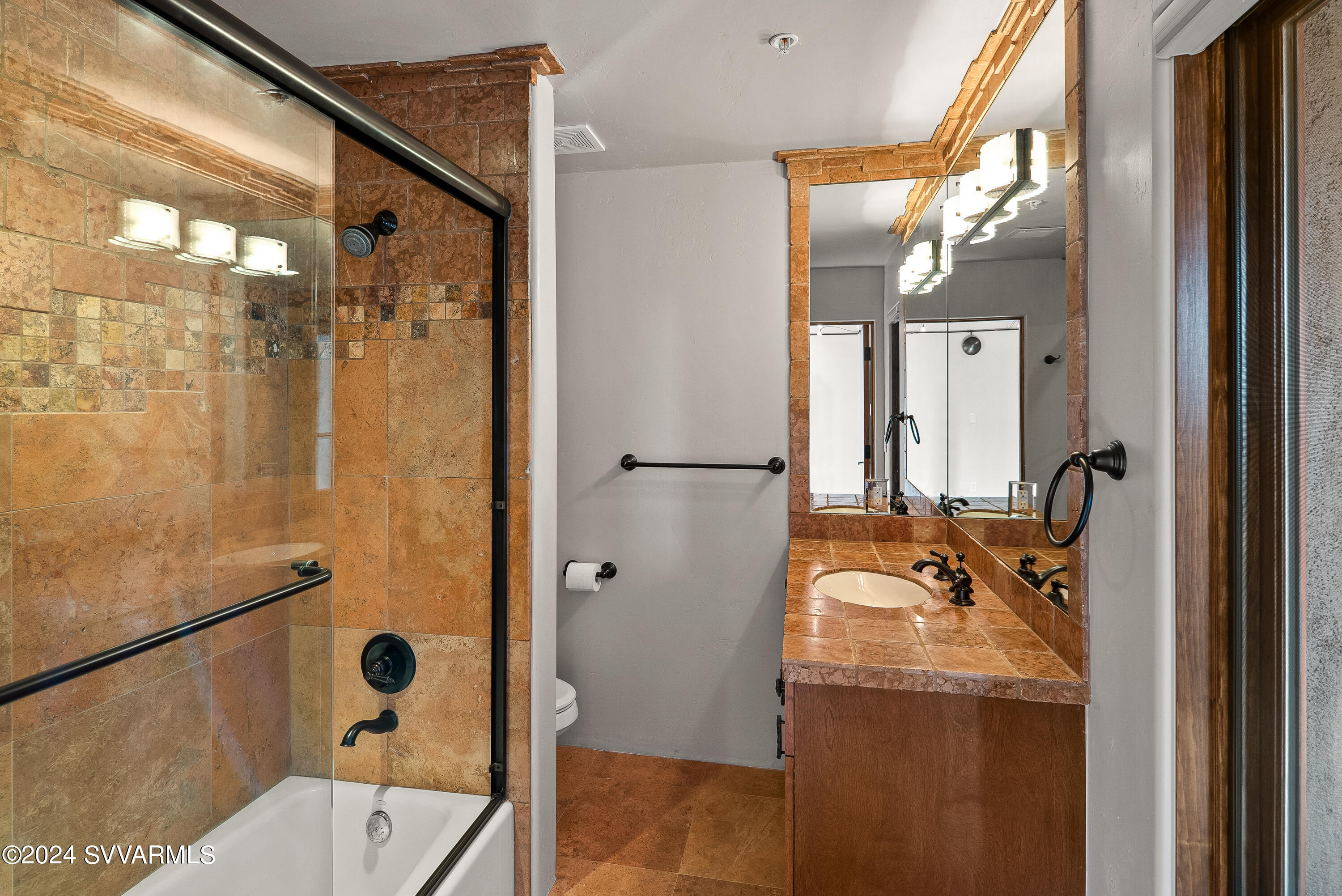 Back-O-Beyond Ran - Residential