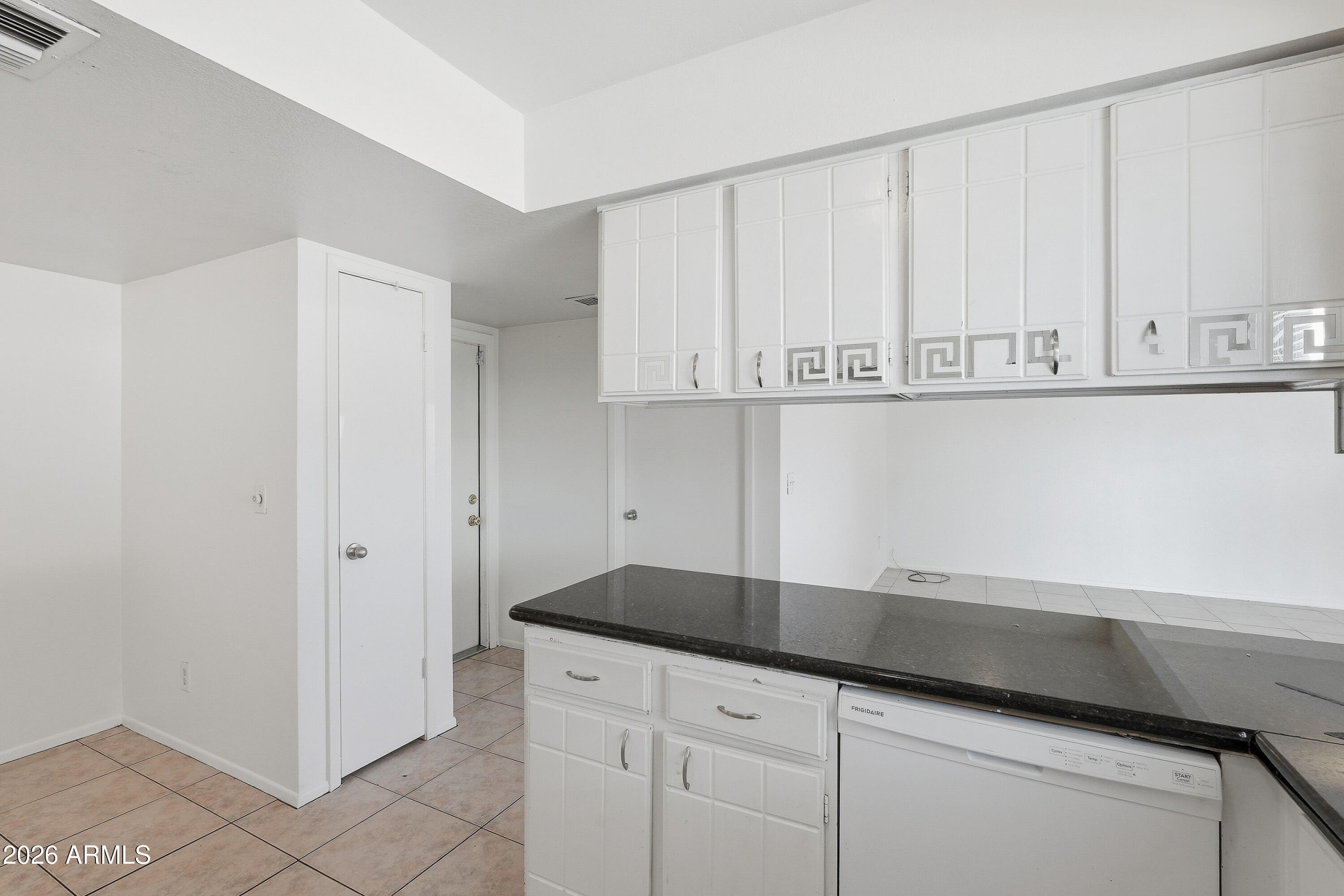 CAVALIER WEST - Residential