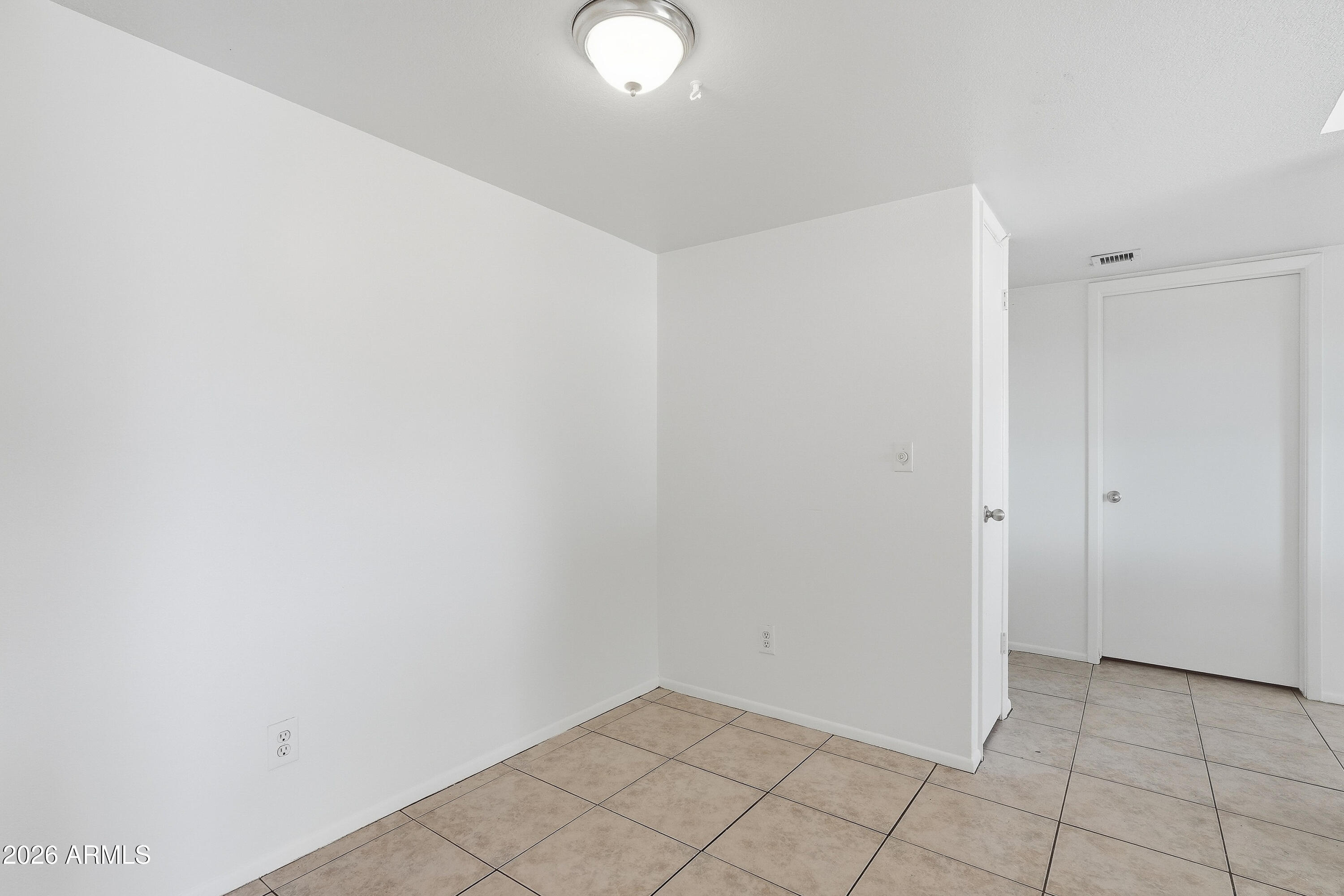 CAVALIER WEST - Residential