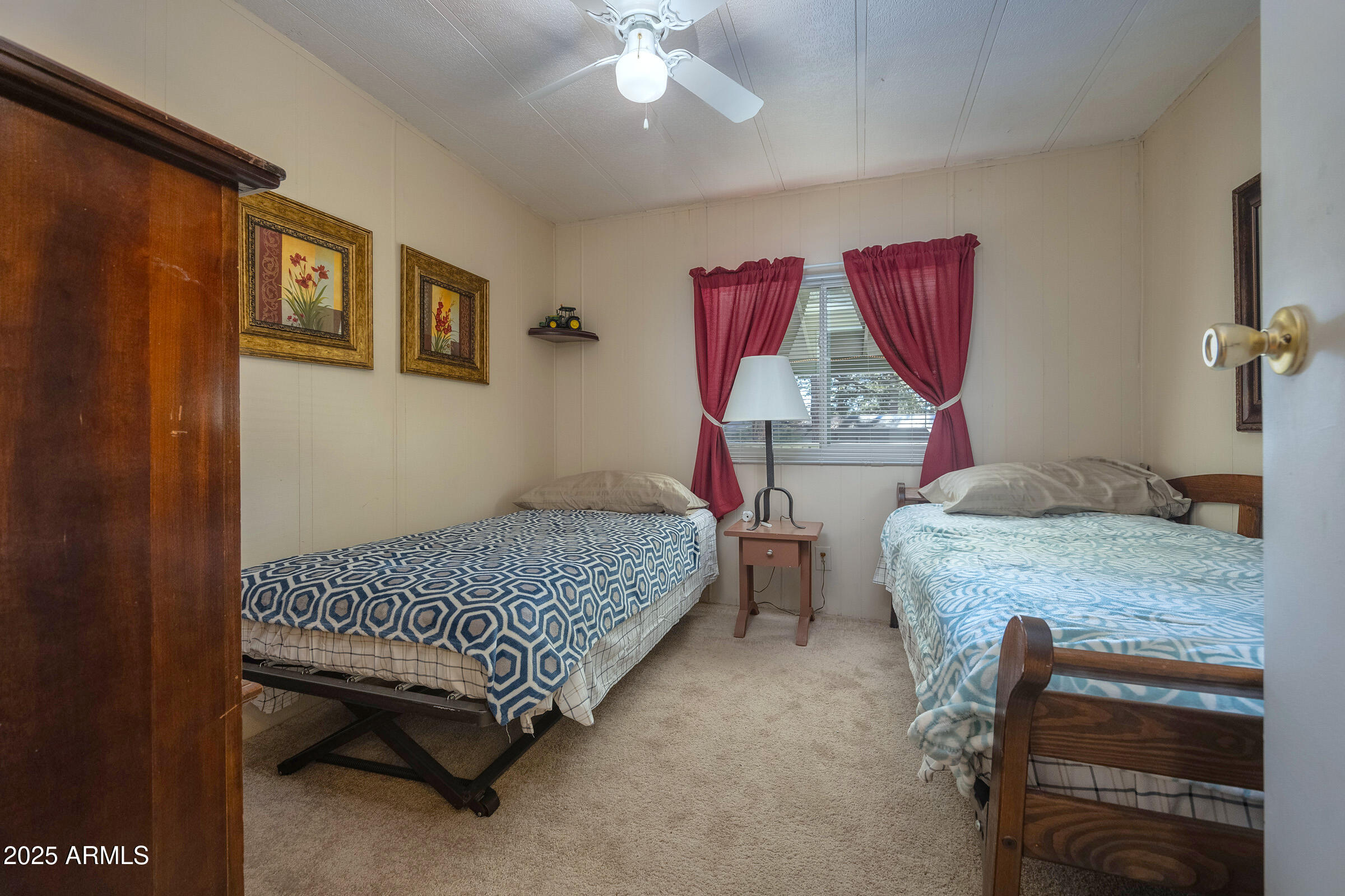 PINEWOOD 7 - Residential