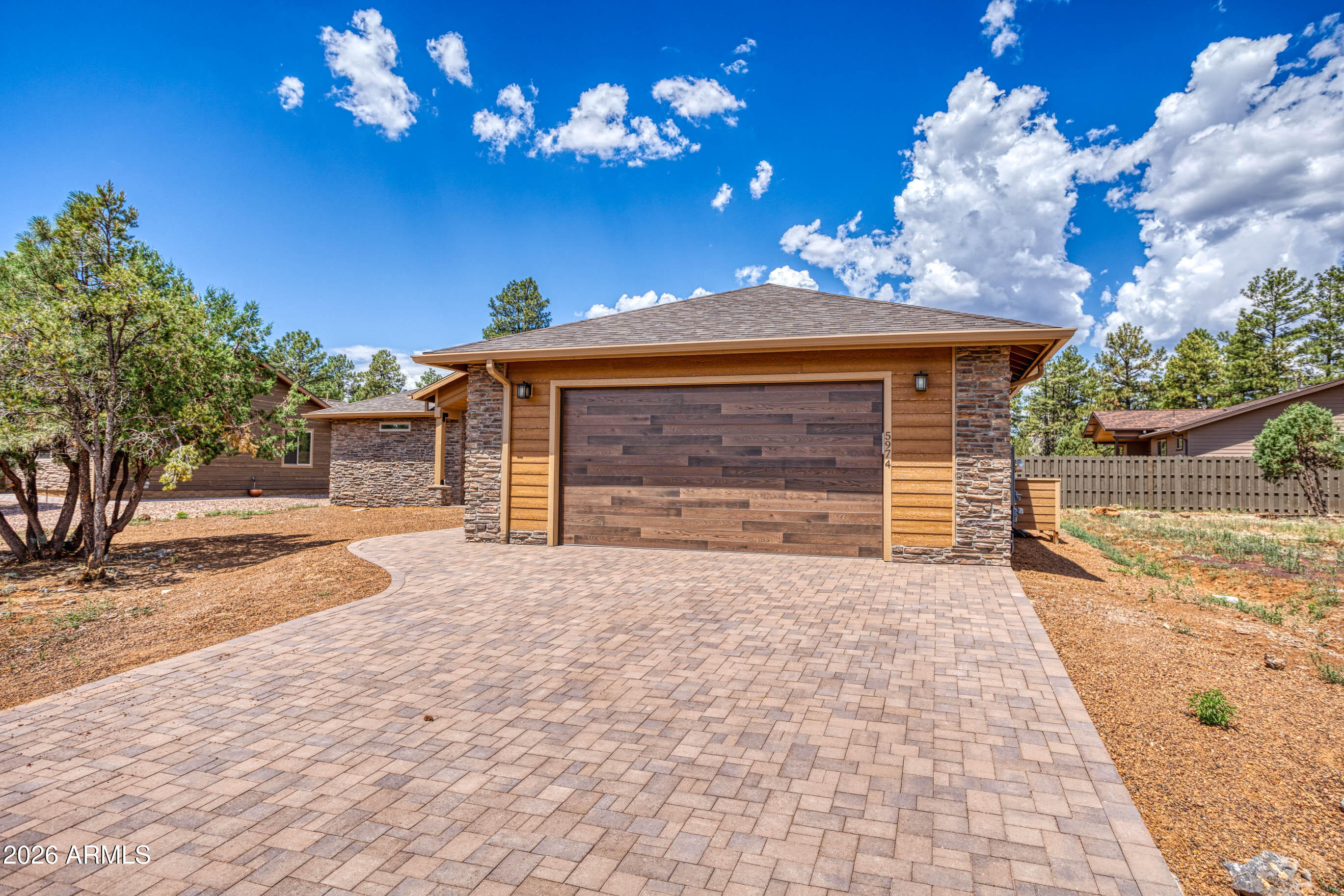 ELK SPRINGS - Residential