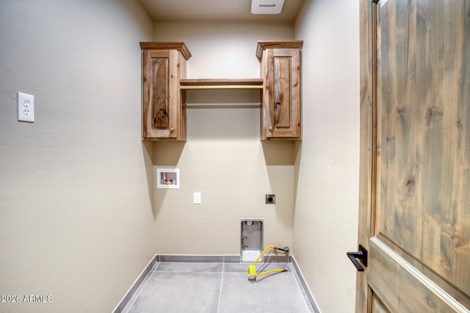 ELK SPRINGS - Residential