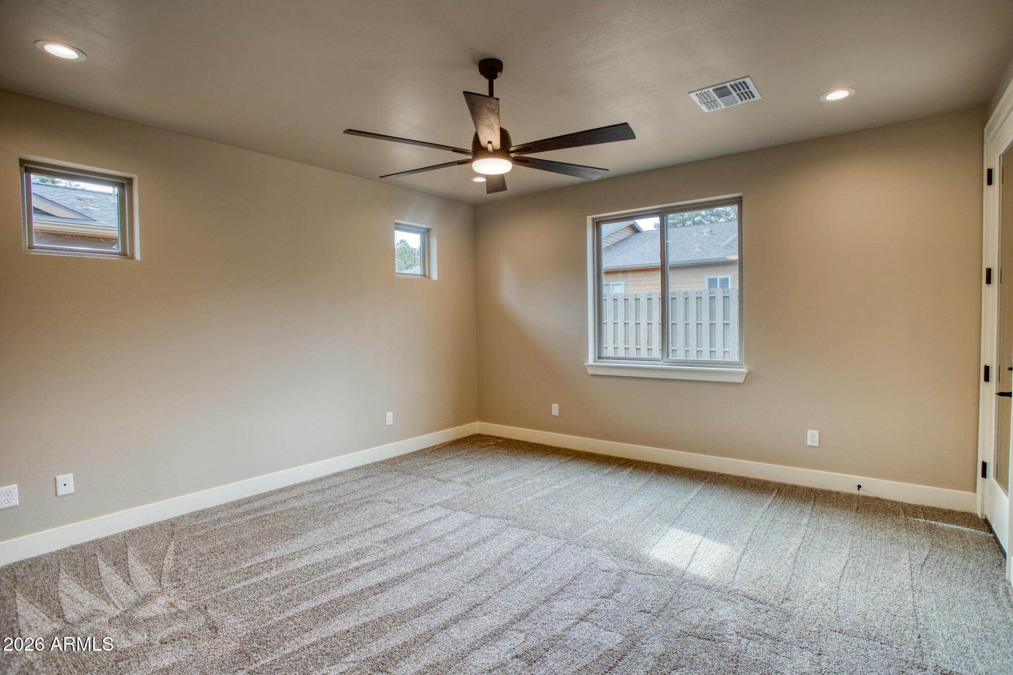 ELK SPRINGS - Residential