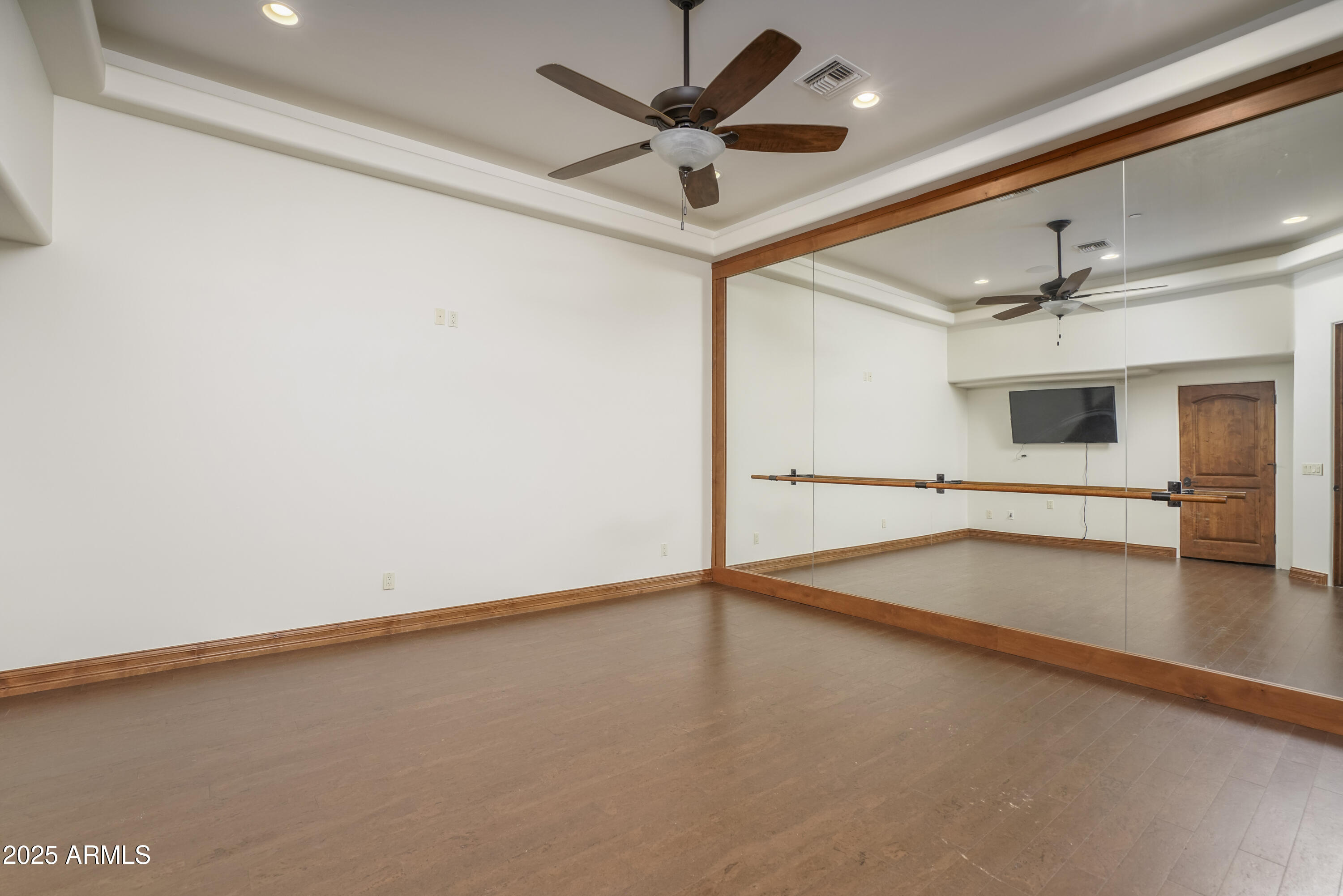 PANAROMA ESTATES - Residential