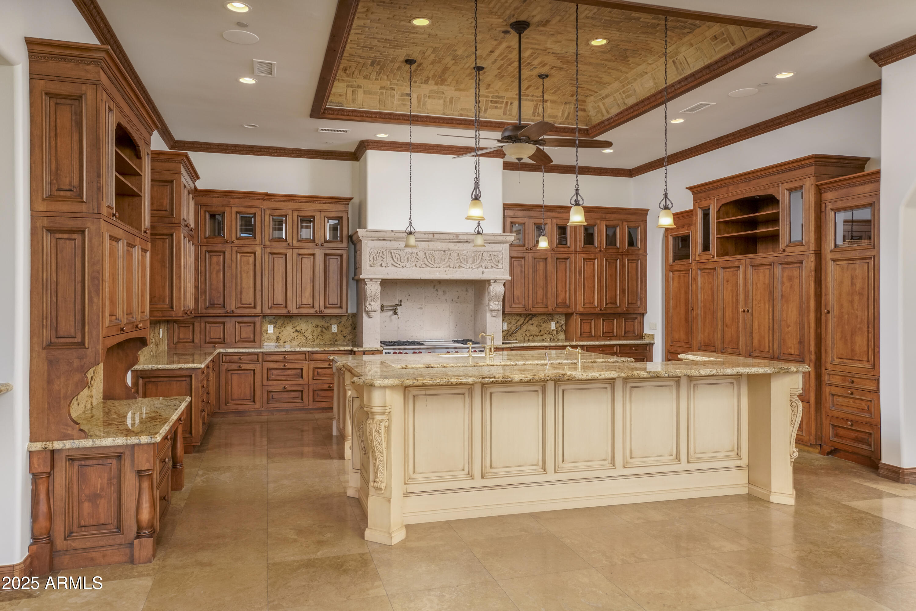 PANAROMA ESTATES - Residential