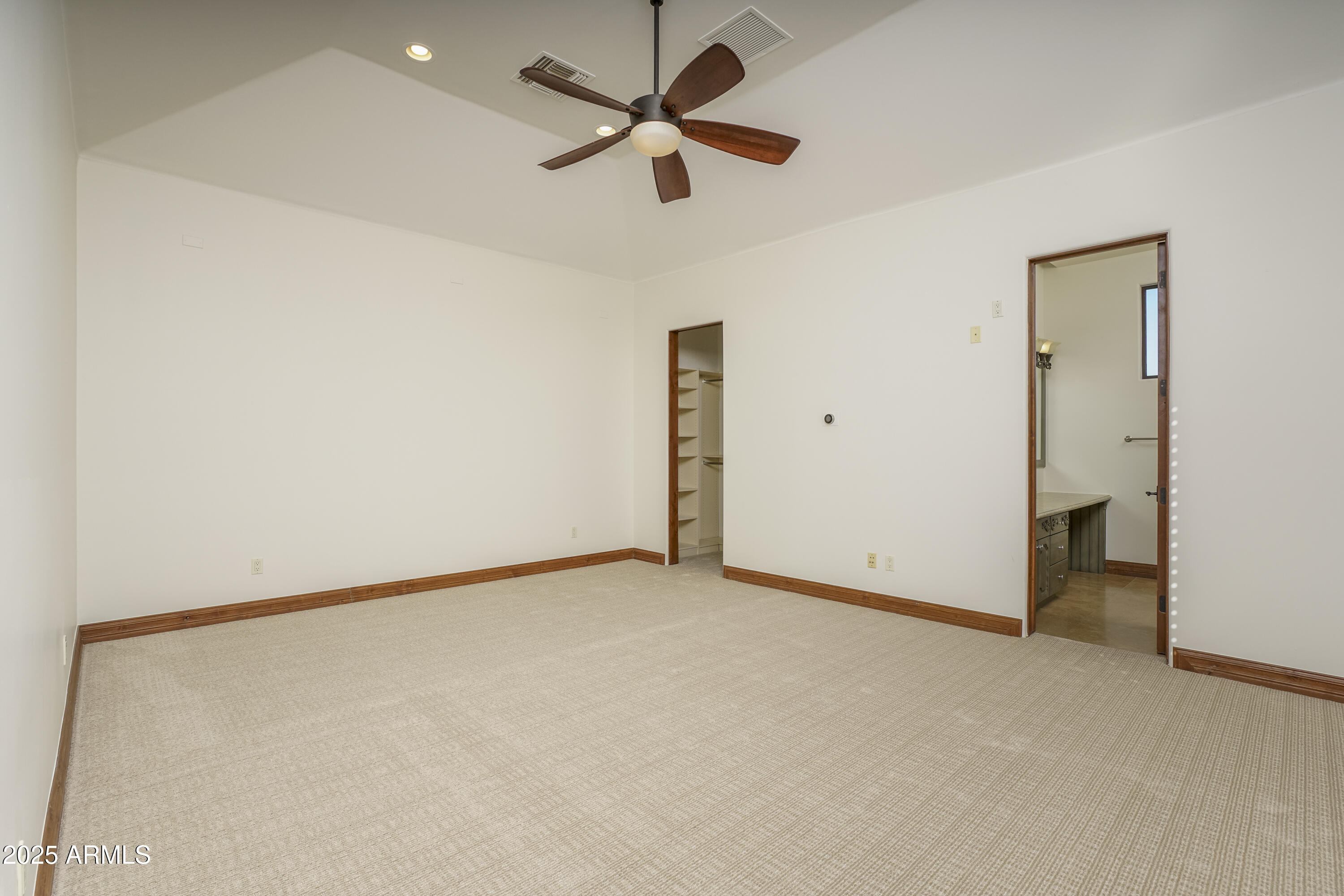 PANAROMA ESTATES - Residential