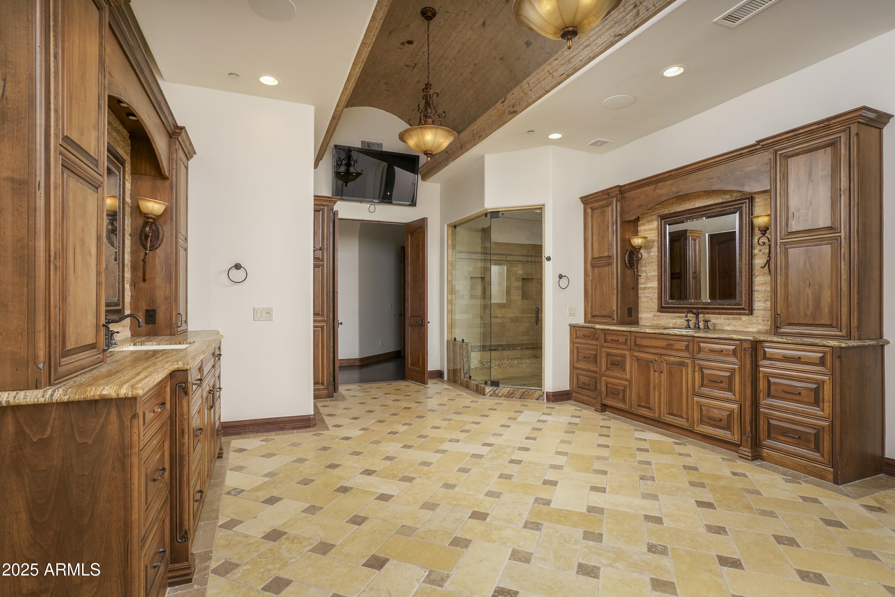 PANAROMA ESTATES - Residential