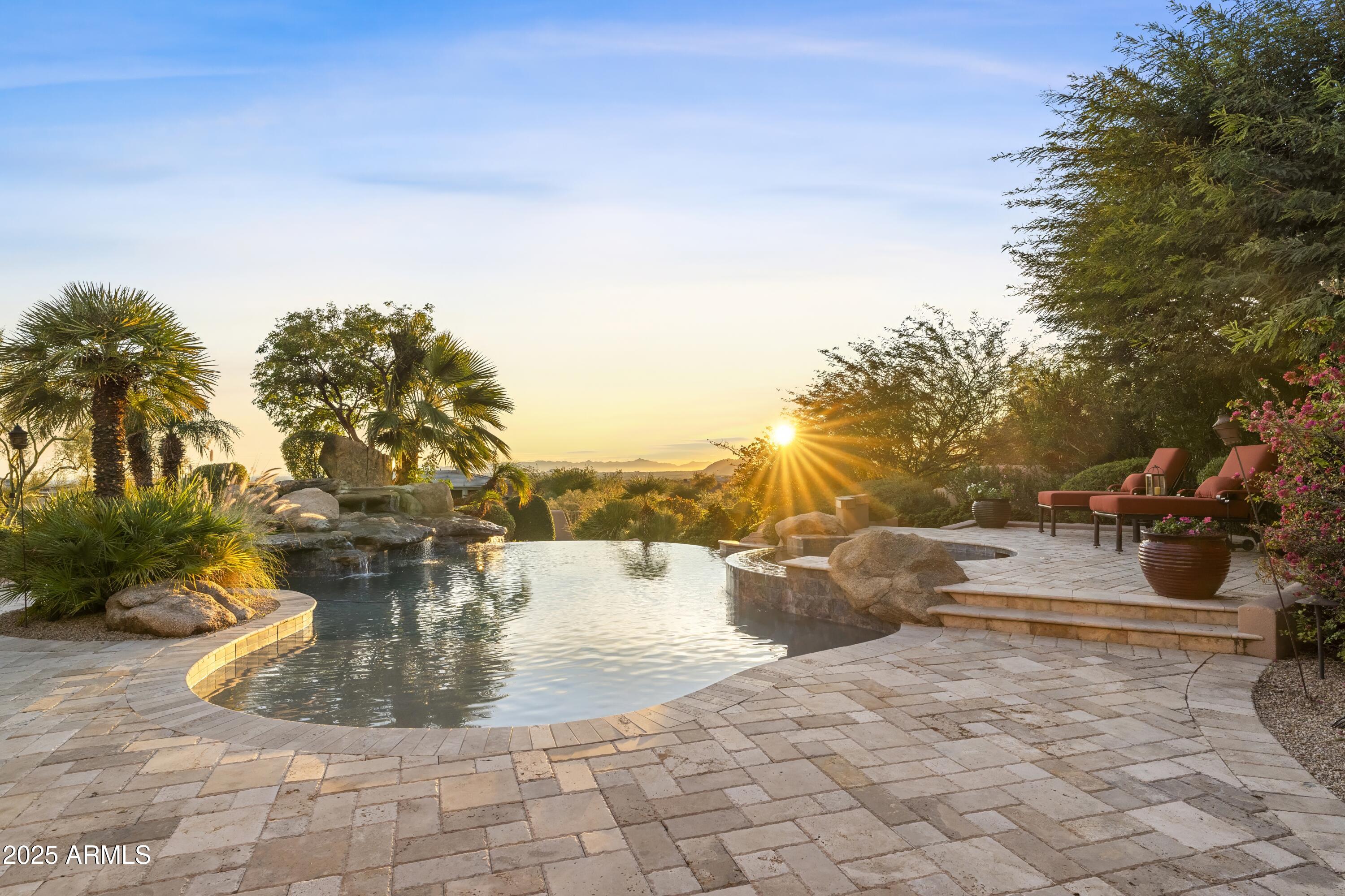 Rancho Trinadad - Residential