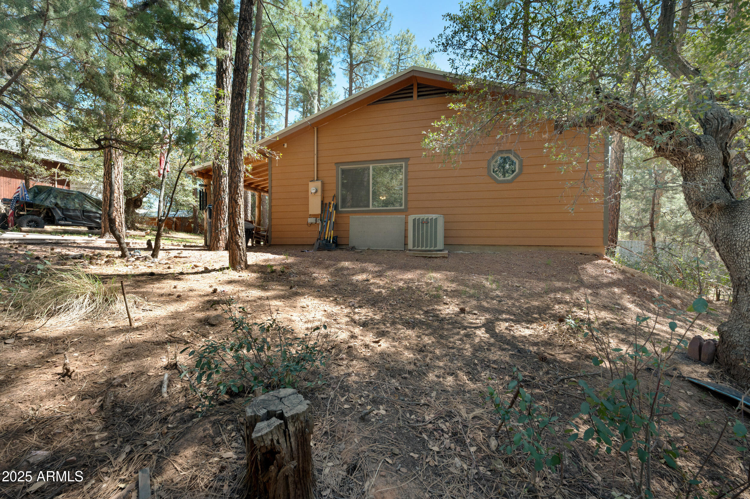 COOL PINES - Residential