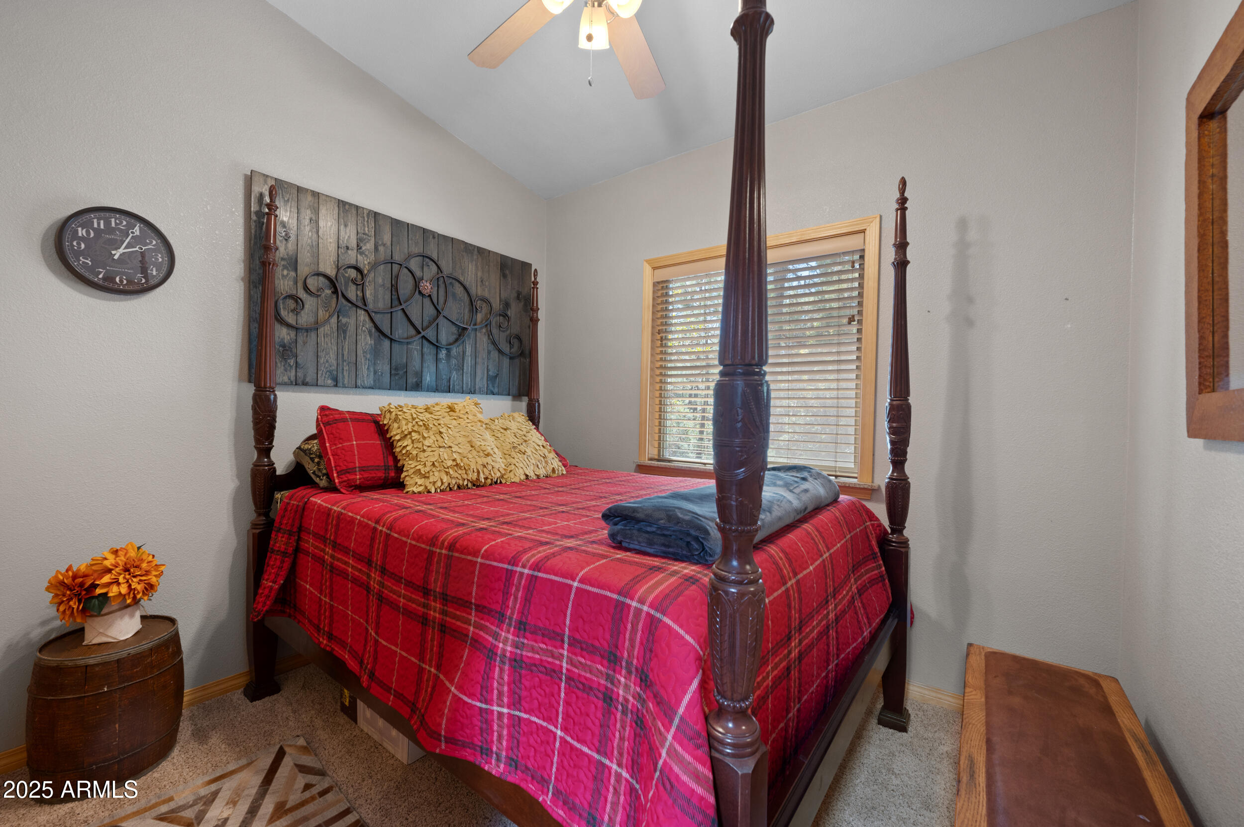 COOL PINES - Residential
