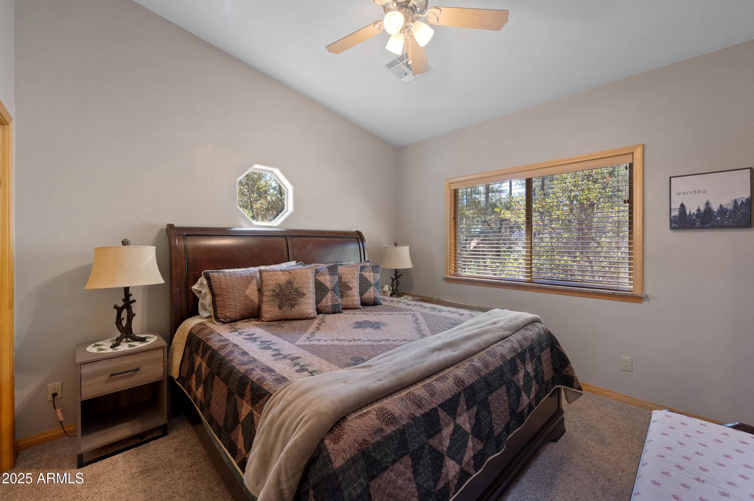 COOL PINES - Residential