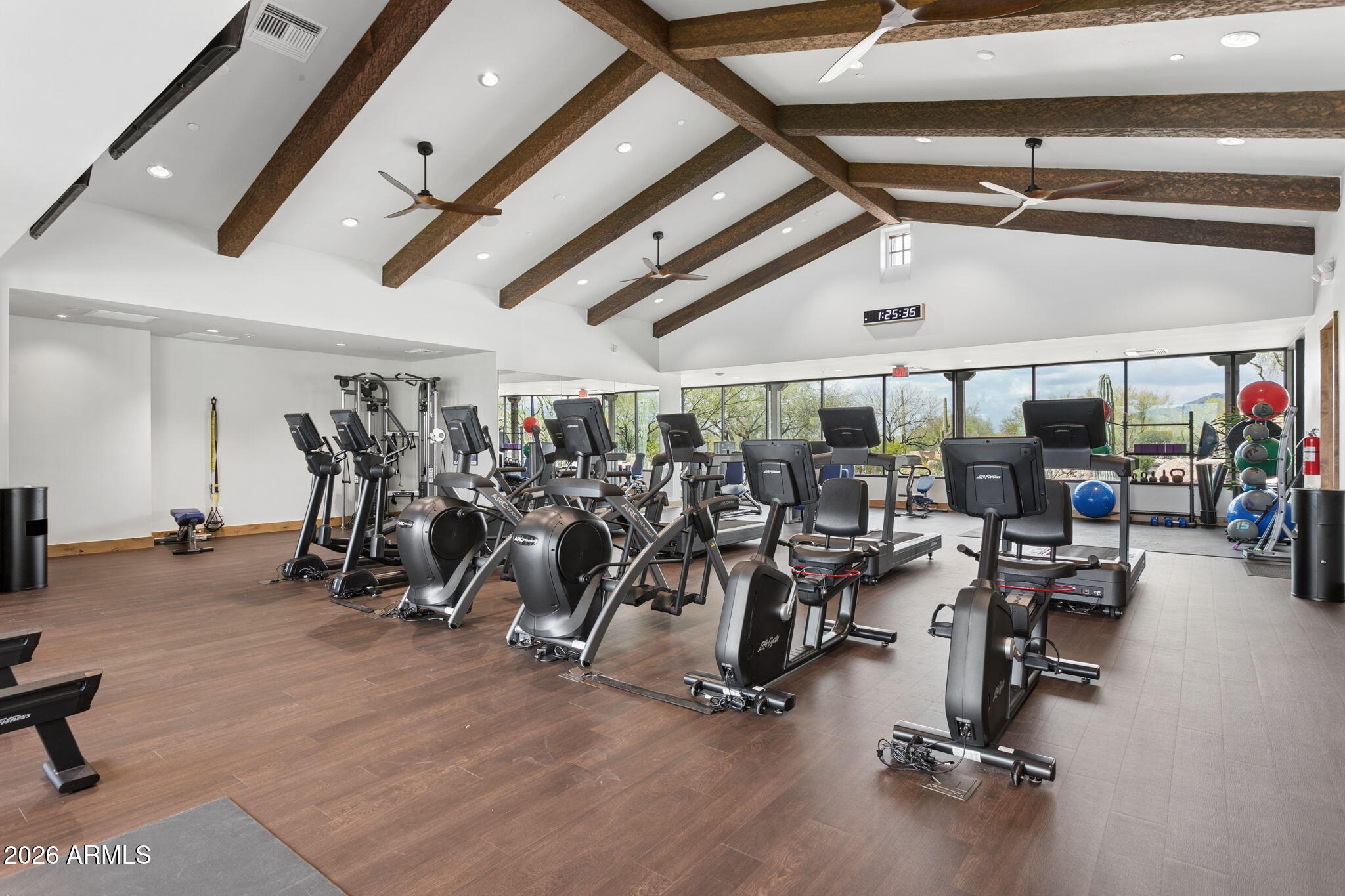WHISPER ROCK UNIT 1 - Residential