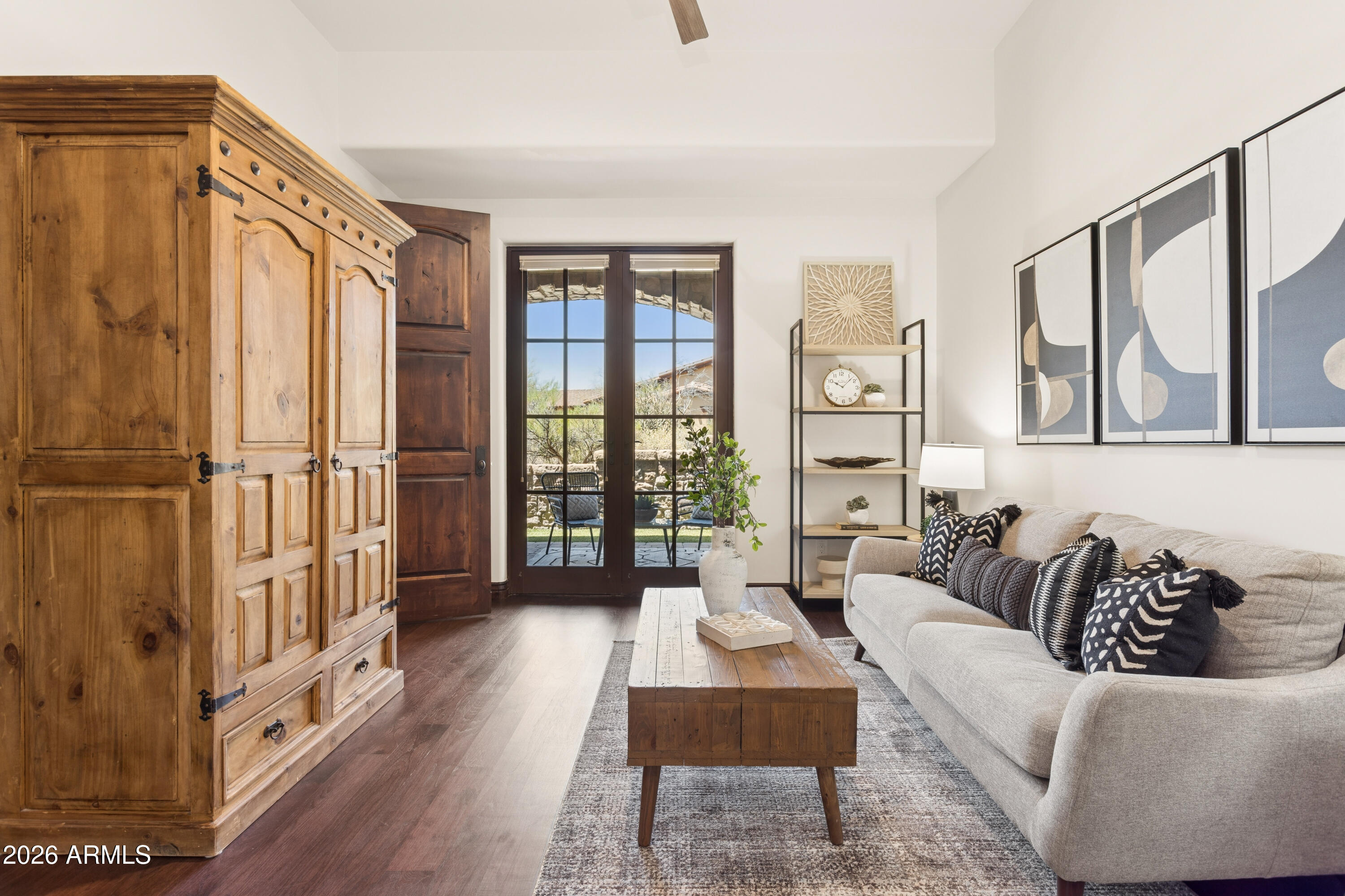 WHISPER ROCK UNIT 1 - Residential