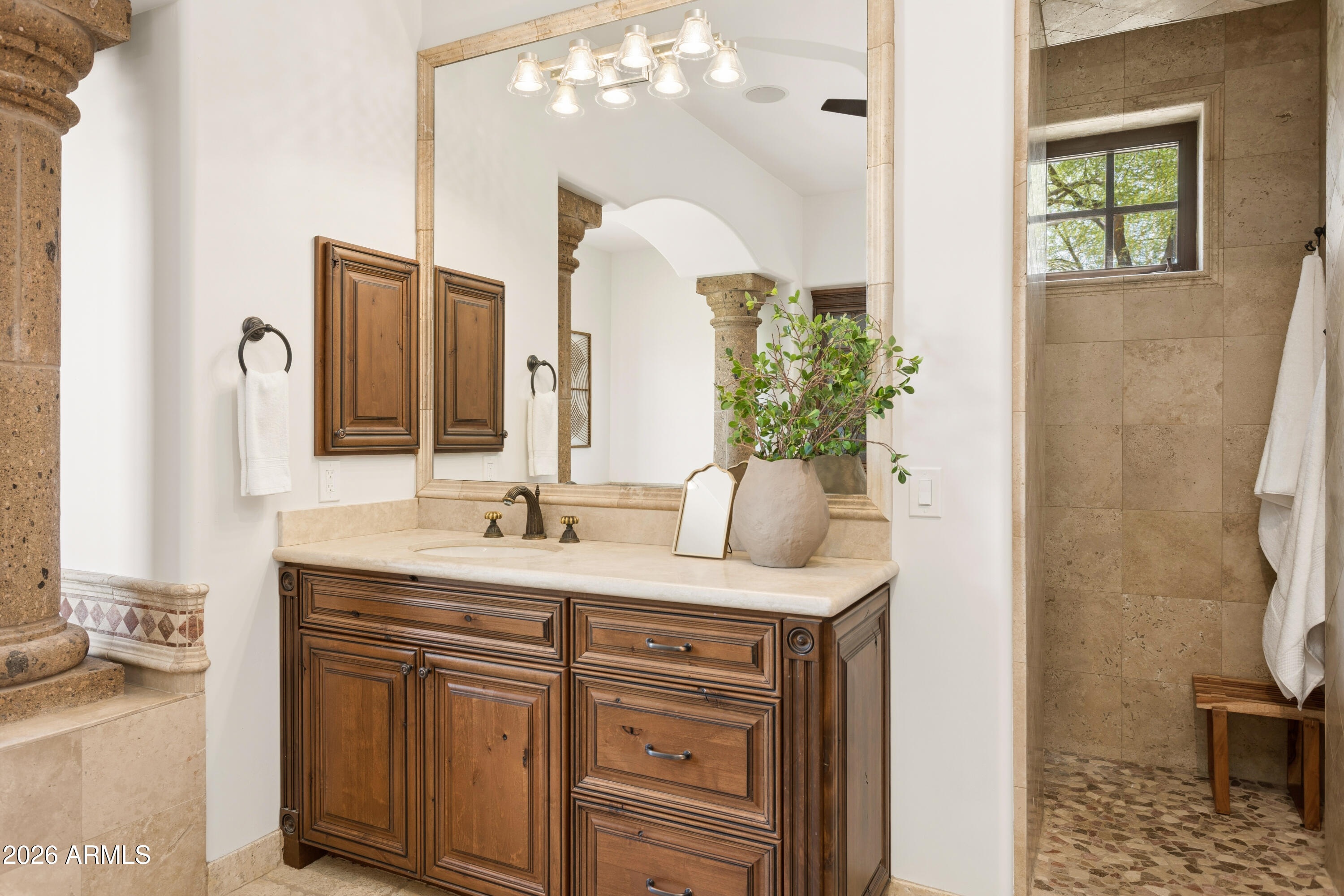 WHISPER ROCK UNIT 1 - Residential