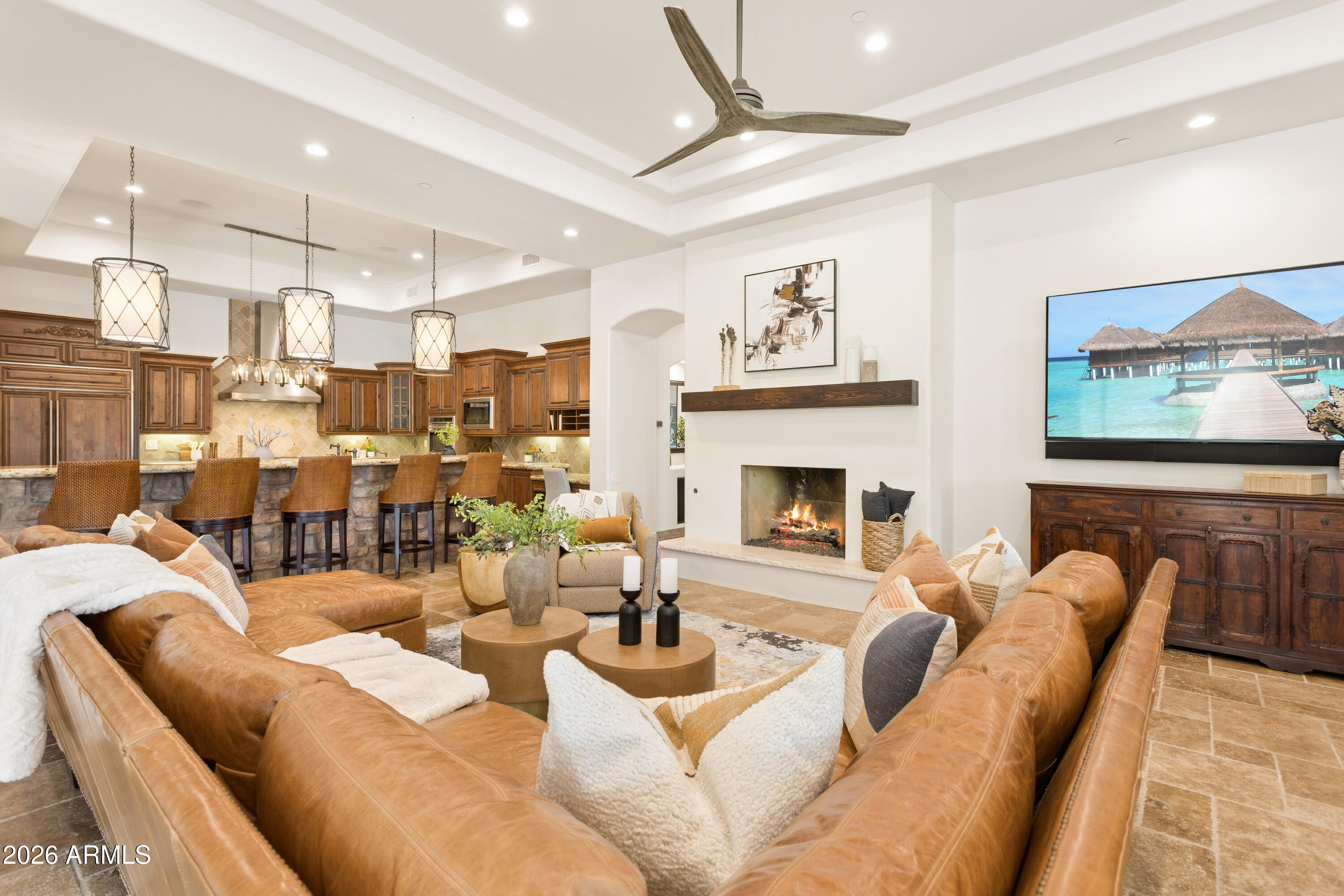 WHISPER ROCK UNIT 1 - Residential