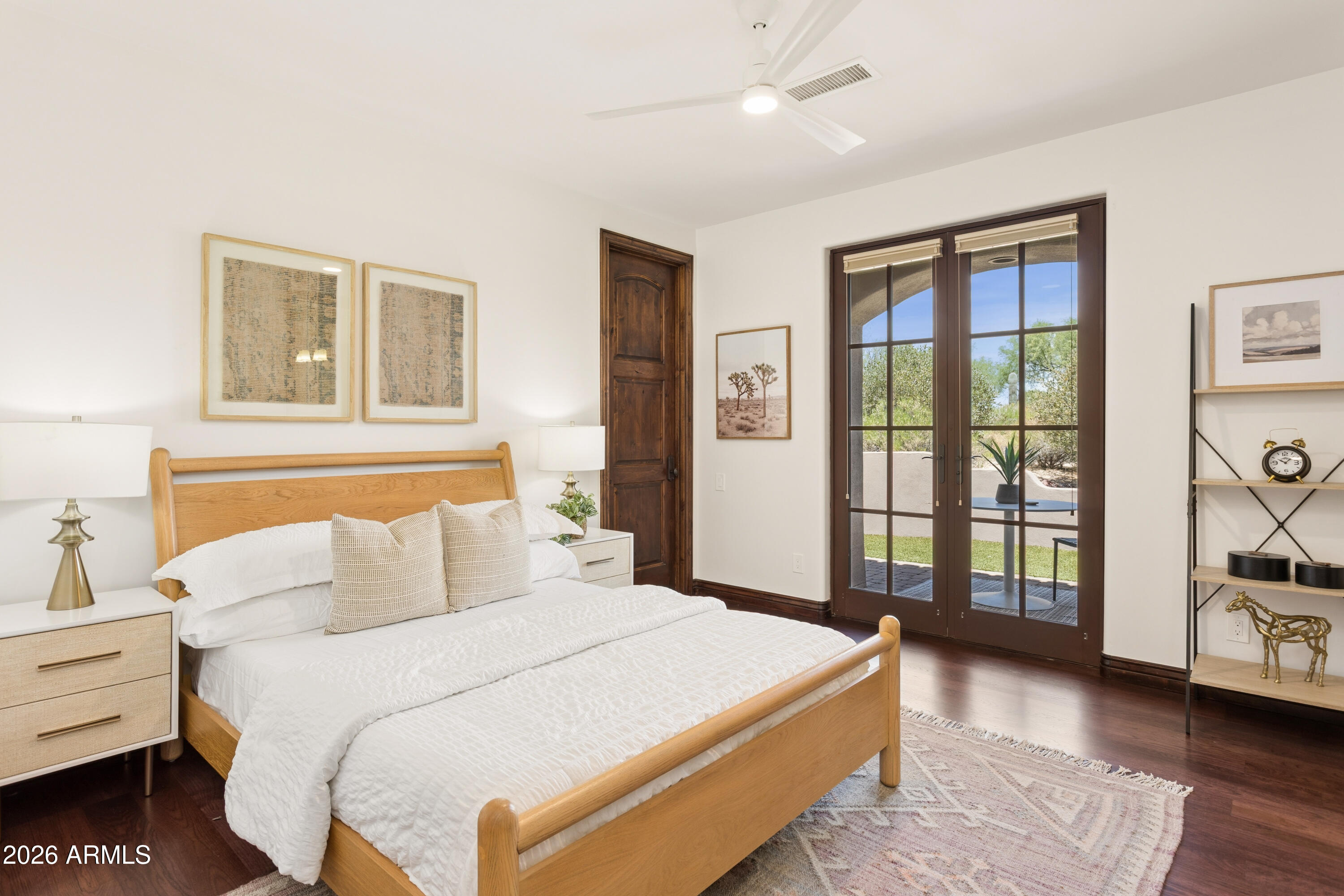 WHISPER ROCK UNIT 1 - Residential