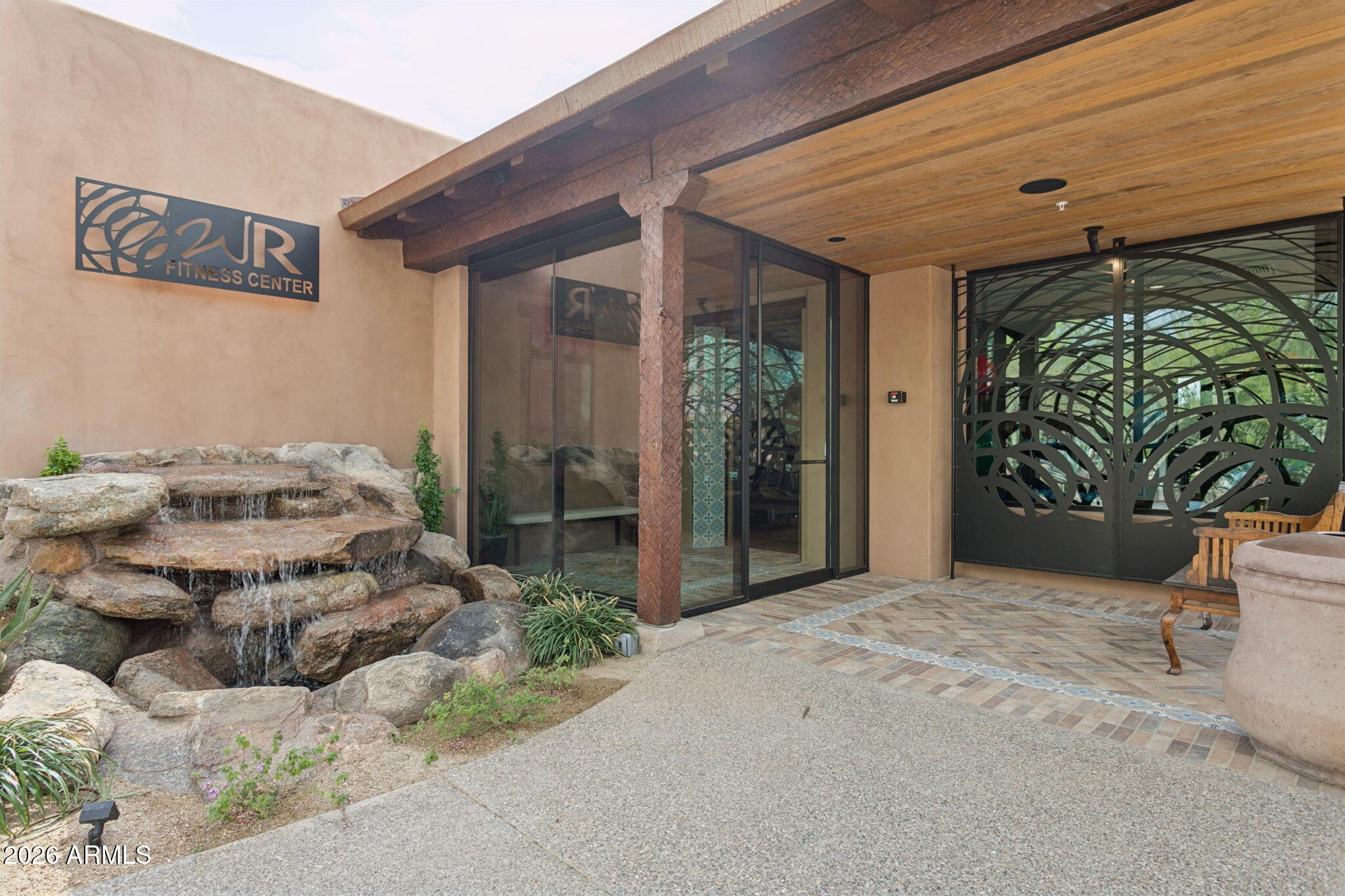 WHISPER ROCK UNIT 1 - Residential