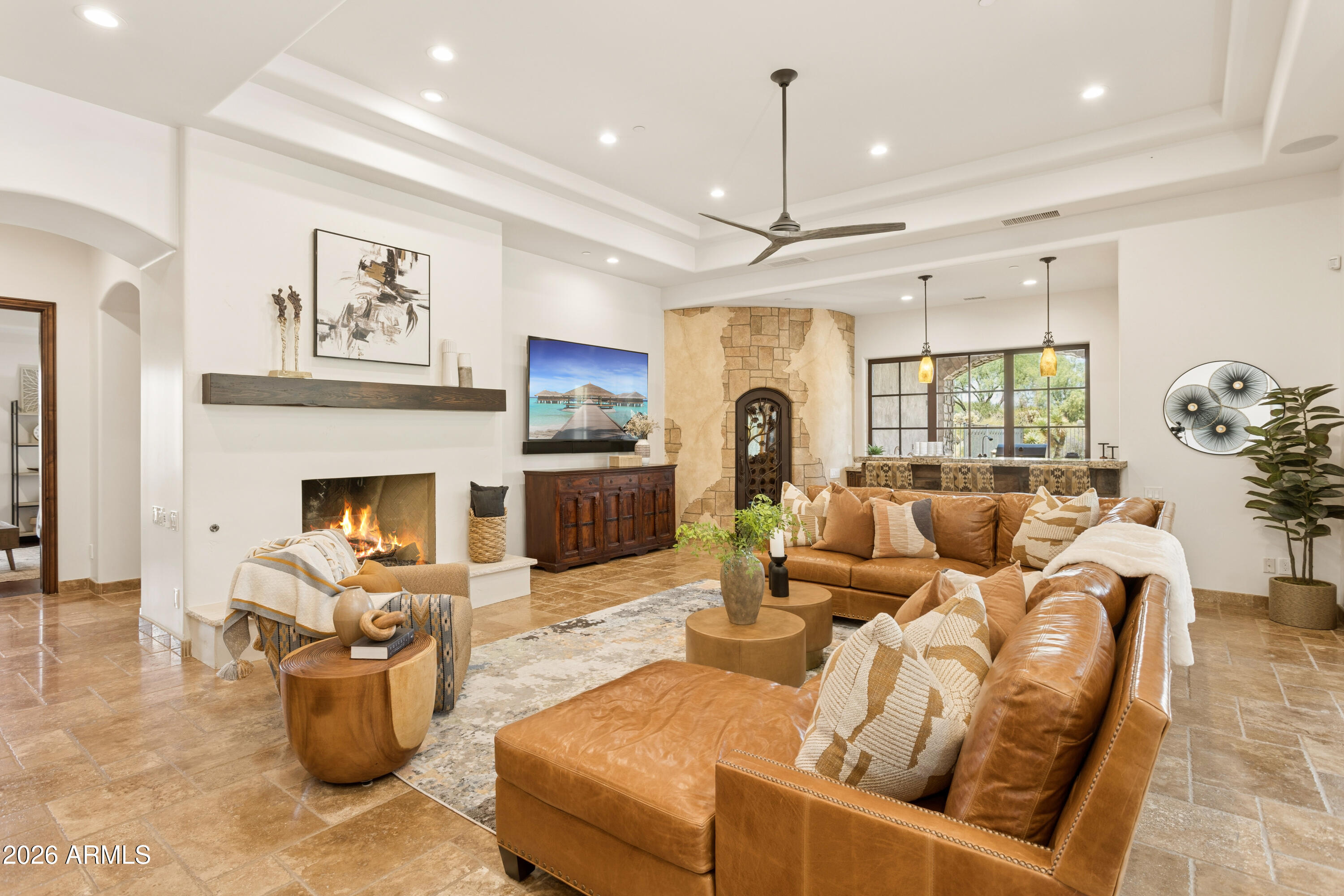 WHISPER ROCK UNIT 1 - Residential