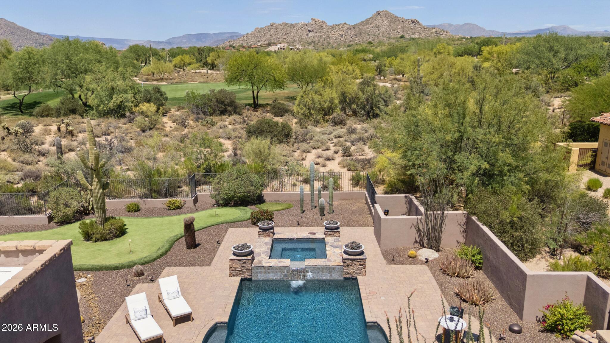 WHISPER ROCK UNIT 1 - Residential