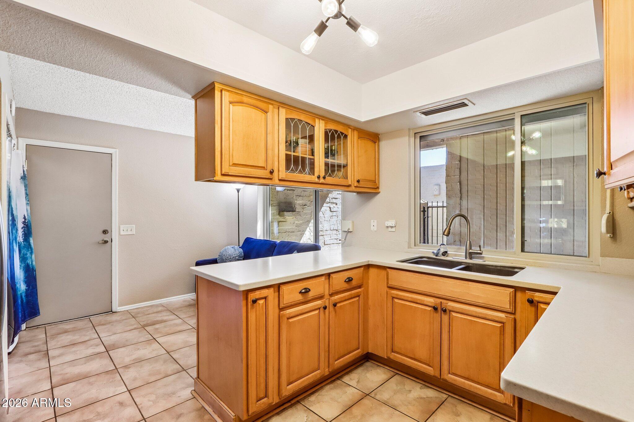 MISSION SQUARE - Residential