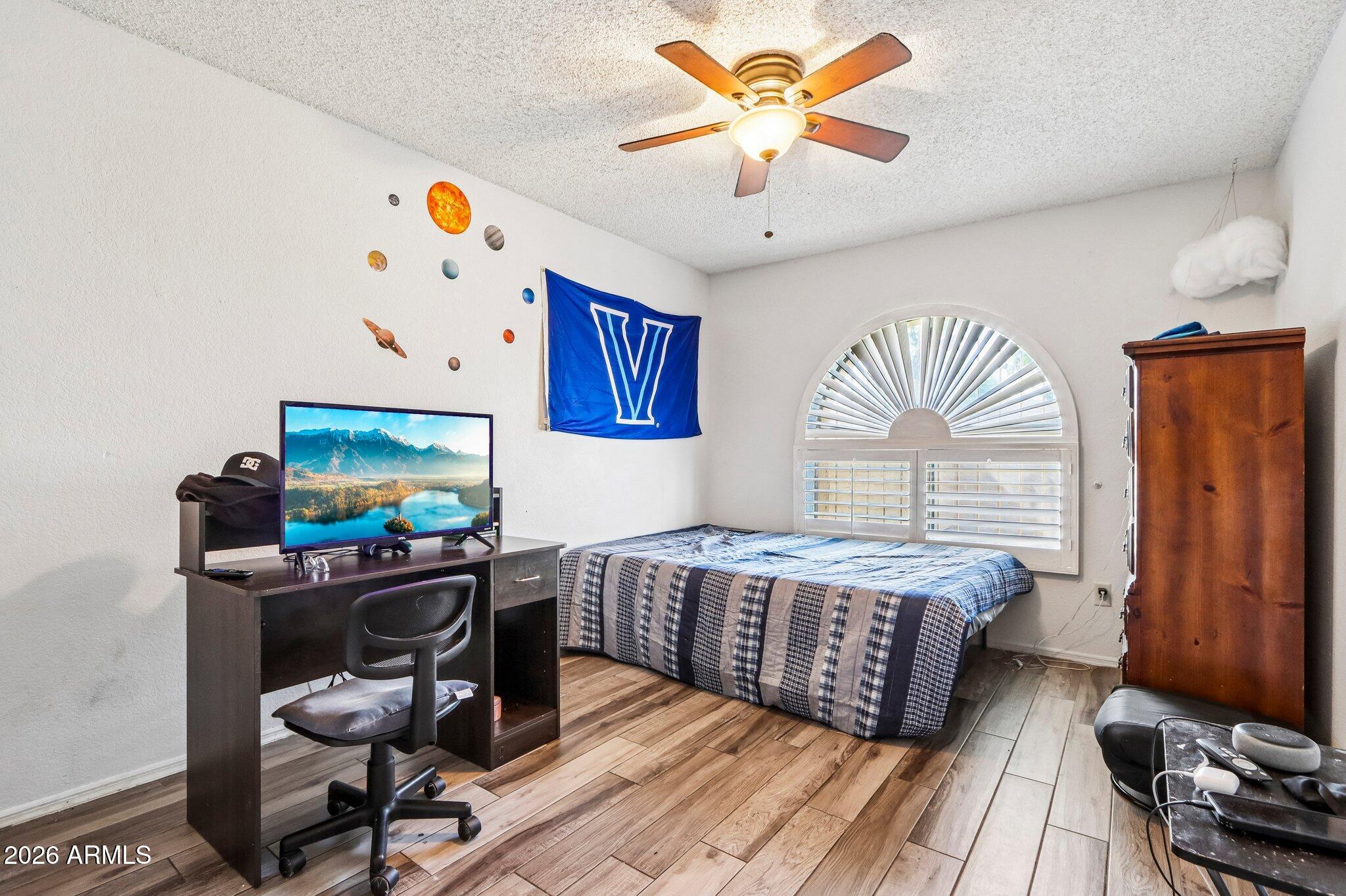 MISSION SQUARE - Residential