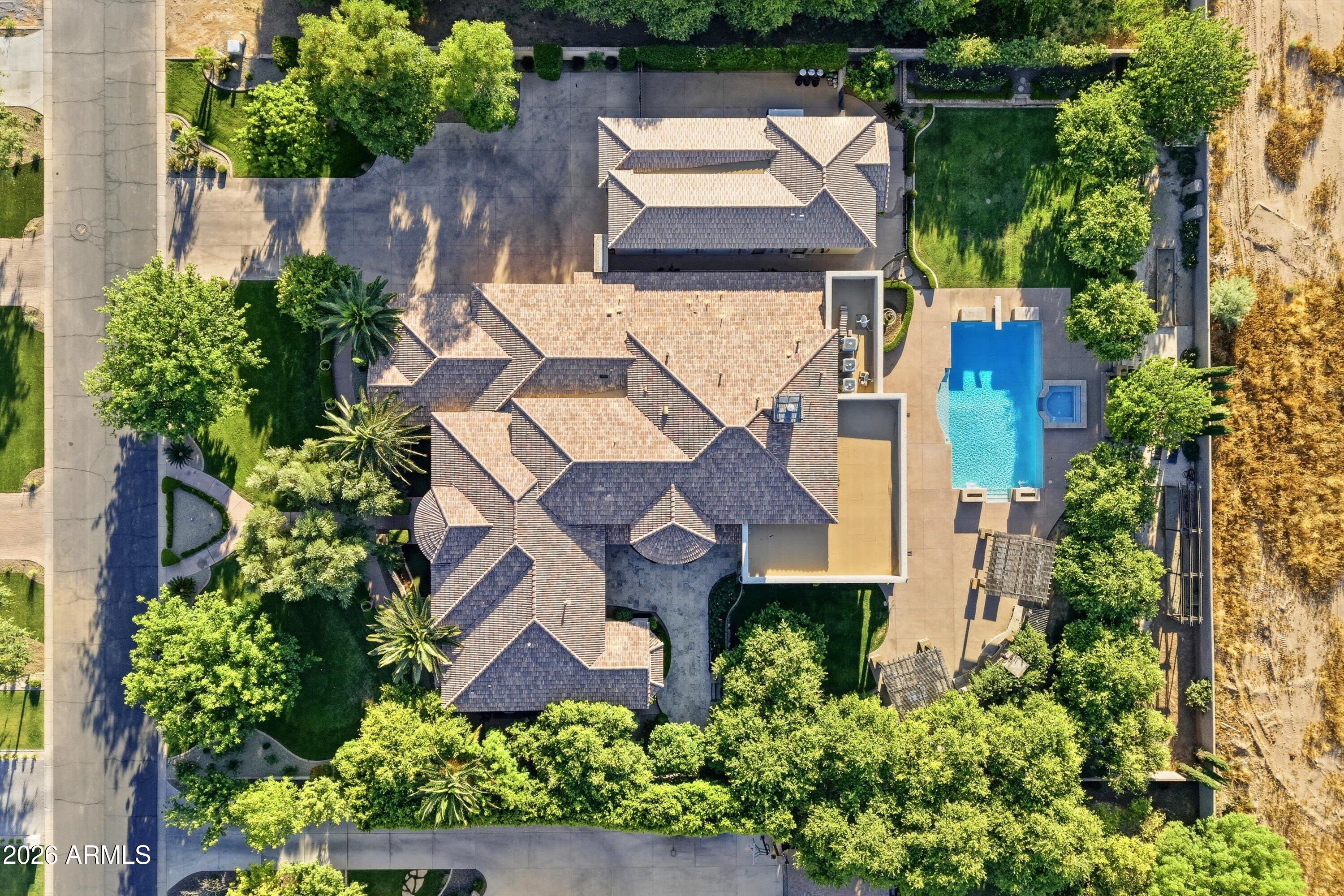 CIRCLE G AT SILVER CREEK - Residential