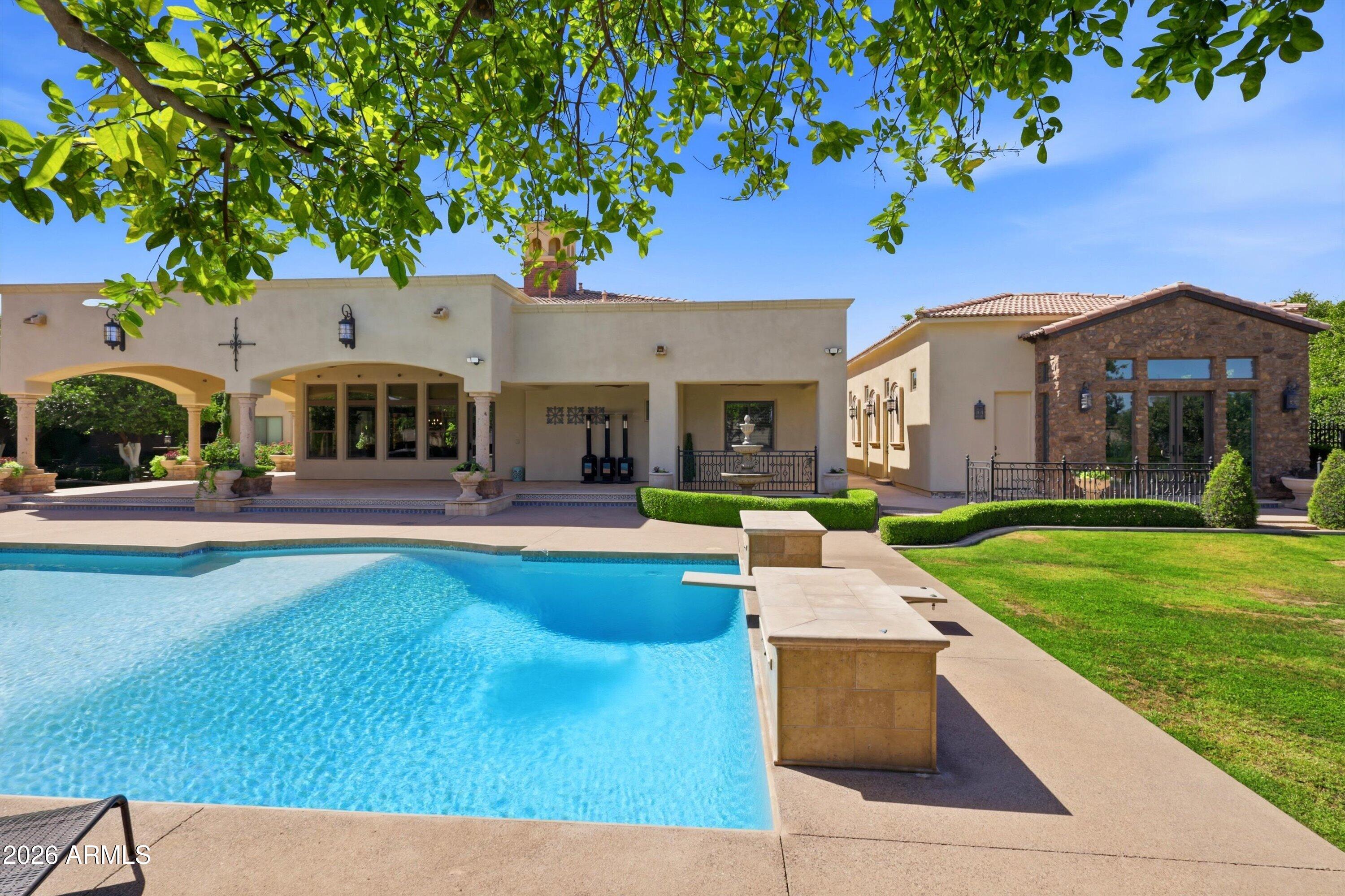 CIRCLE G AT SILVER CREEK - Residential