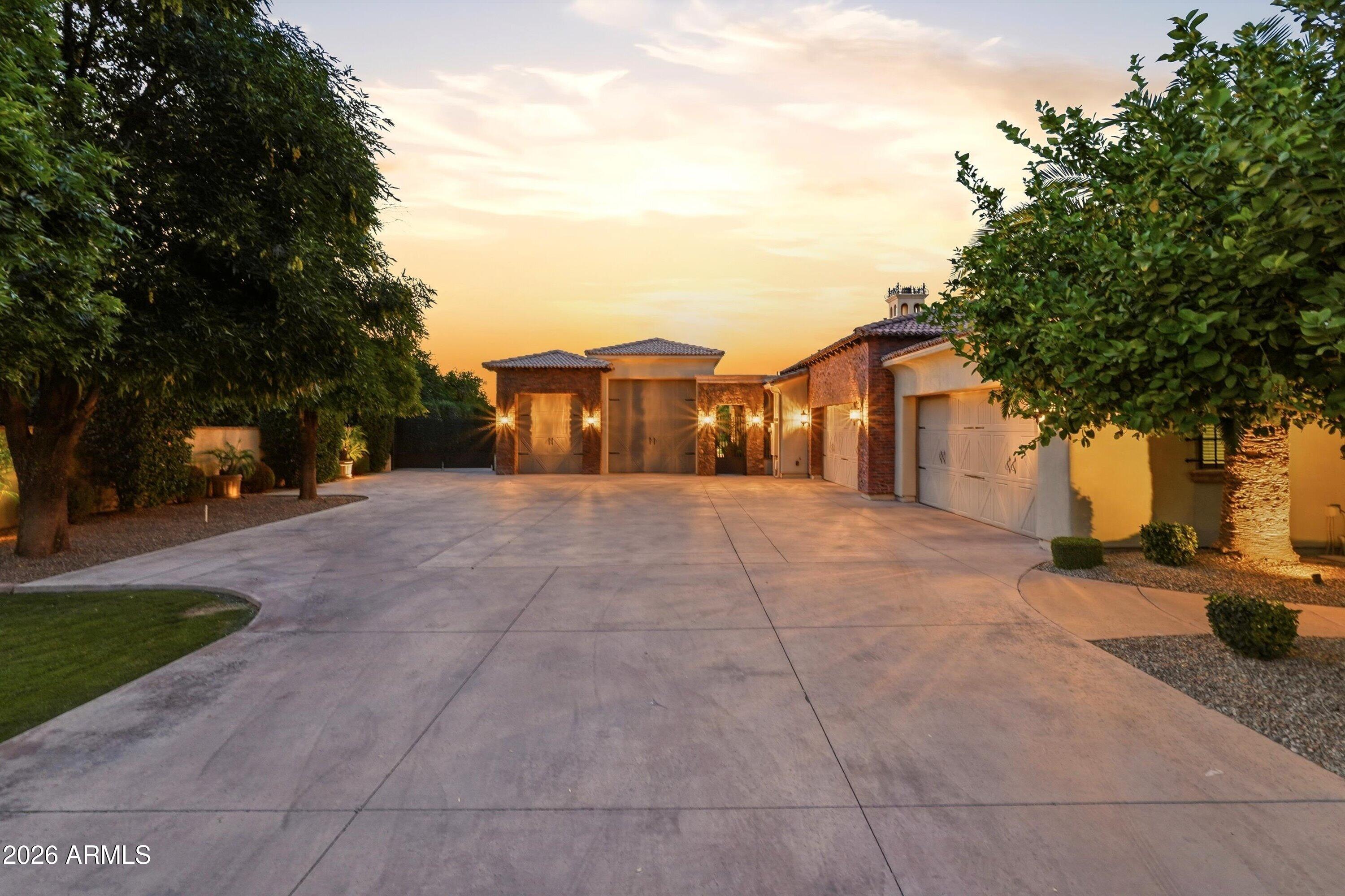CIRCLE G AT SILVER CREEK - Residential